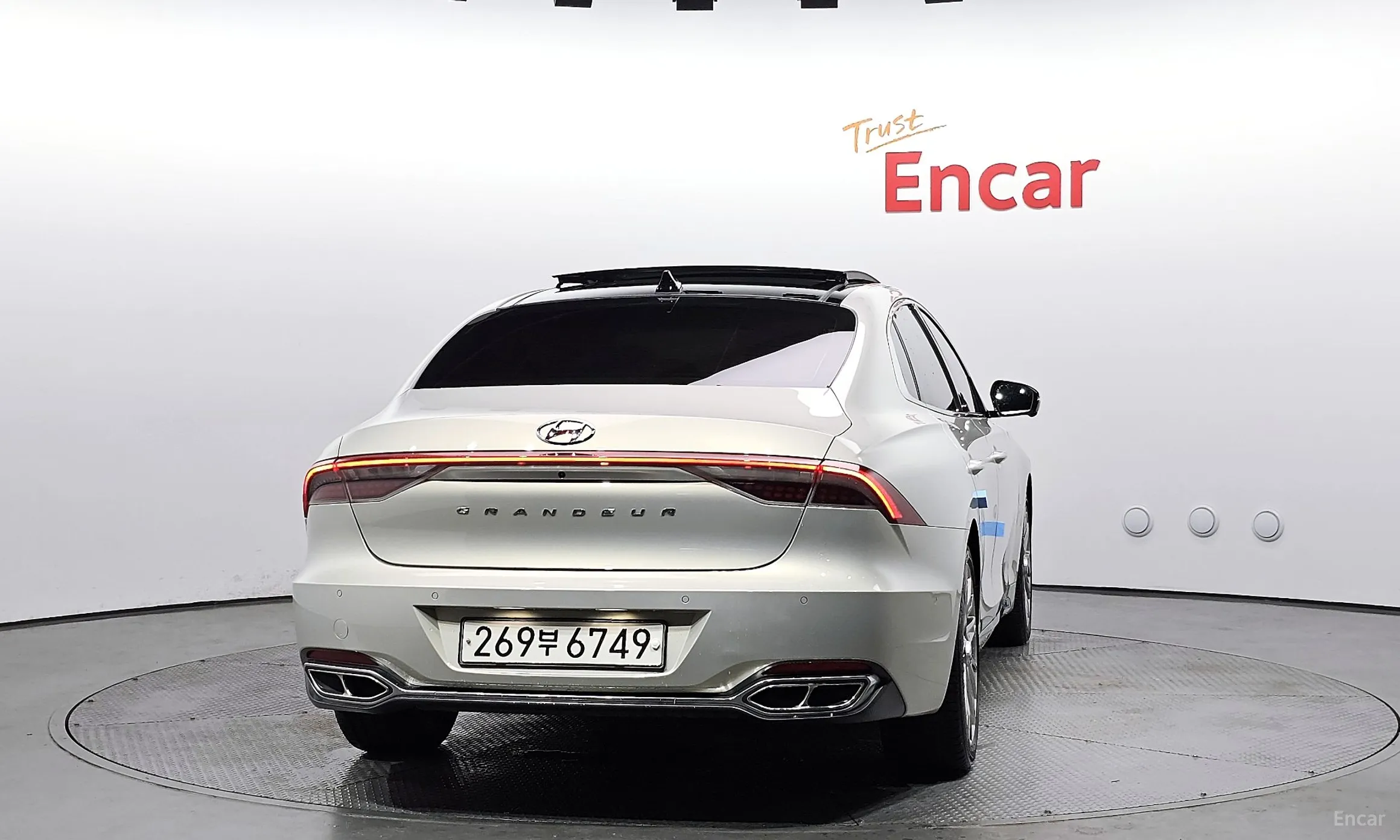 Hyundai Grandeur IG превью 3
