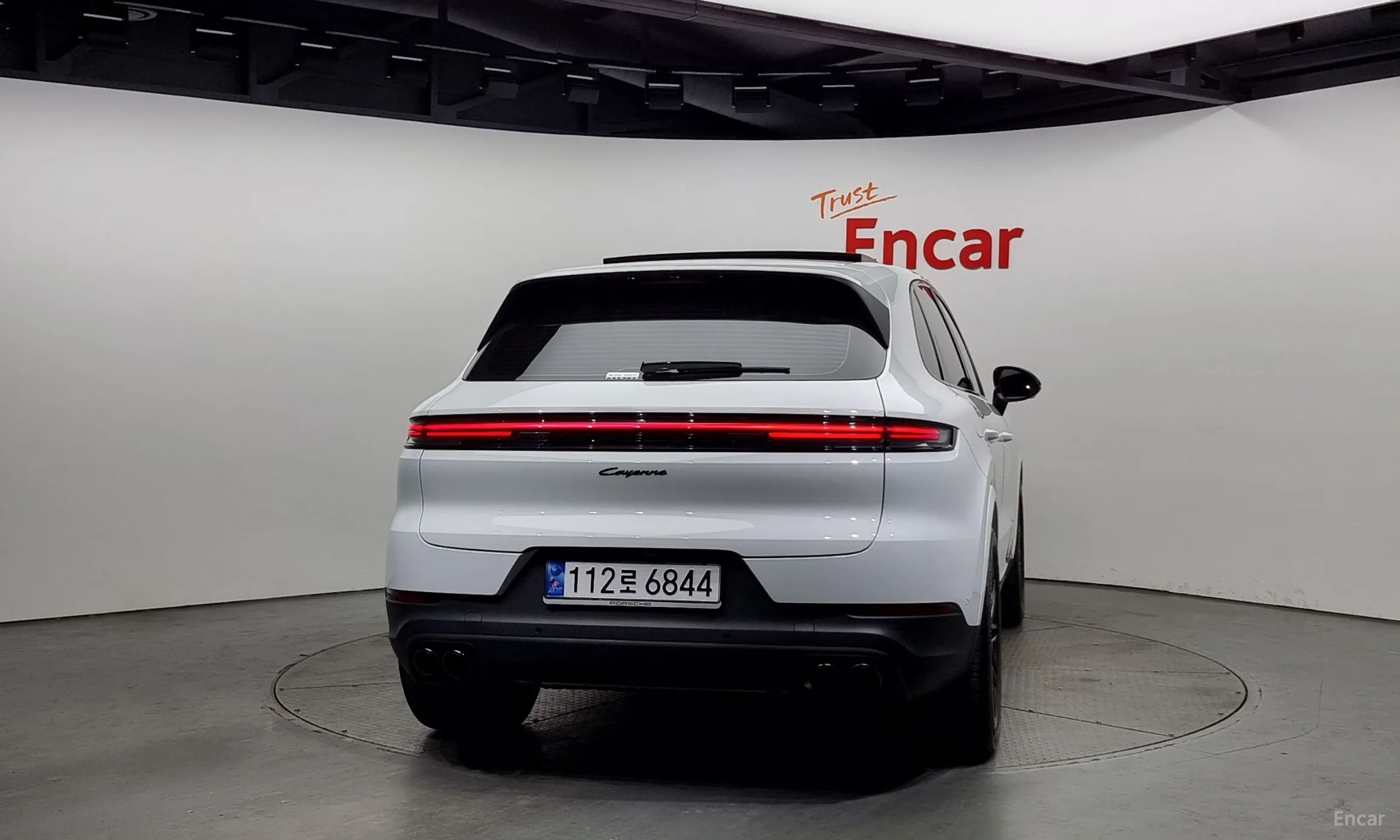 Porsche Cayenne (PO536) превью 3