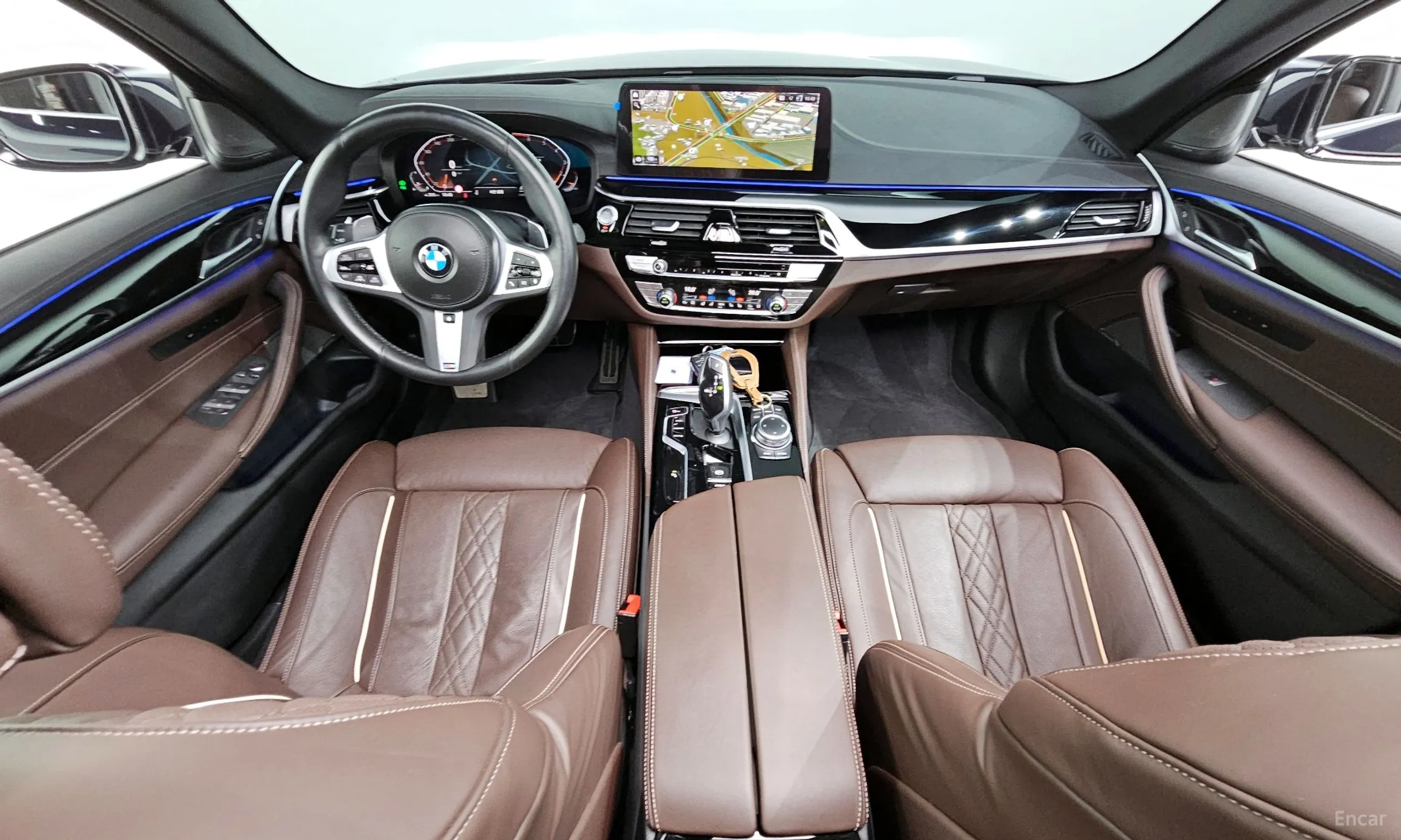 BMW 5 Series (G30) превью 4
