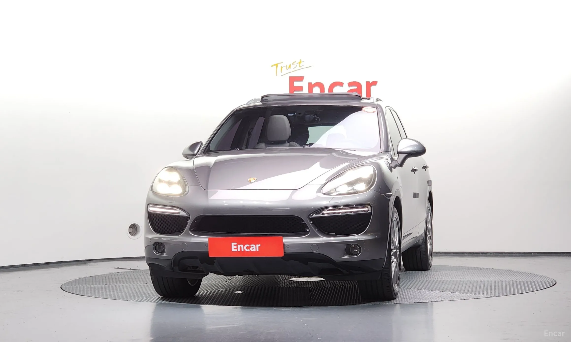 New Cayenne