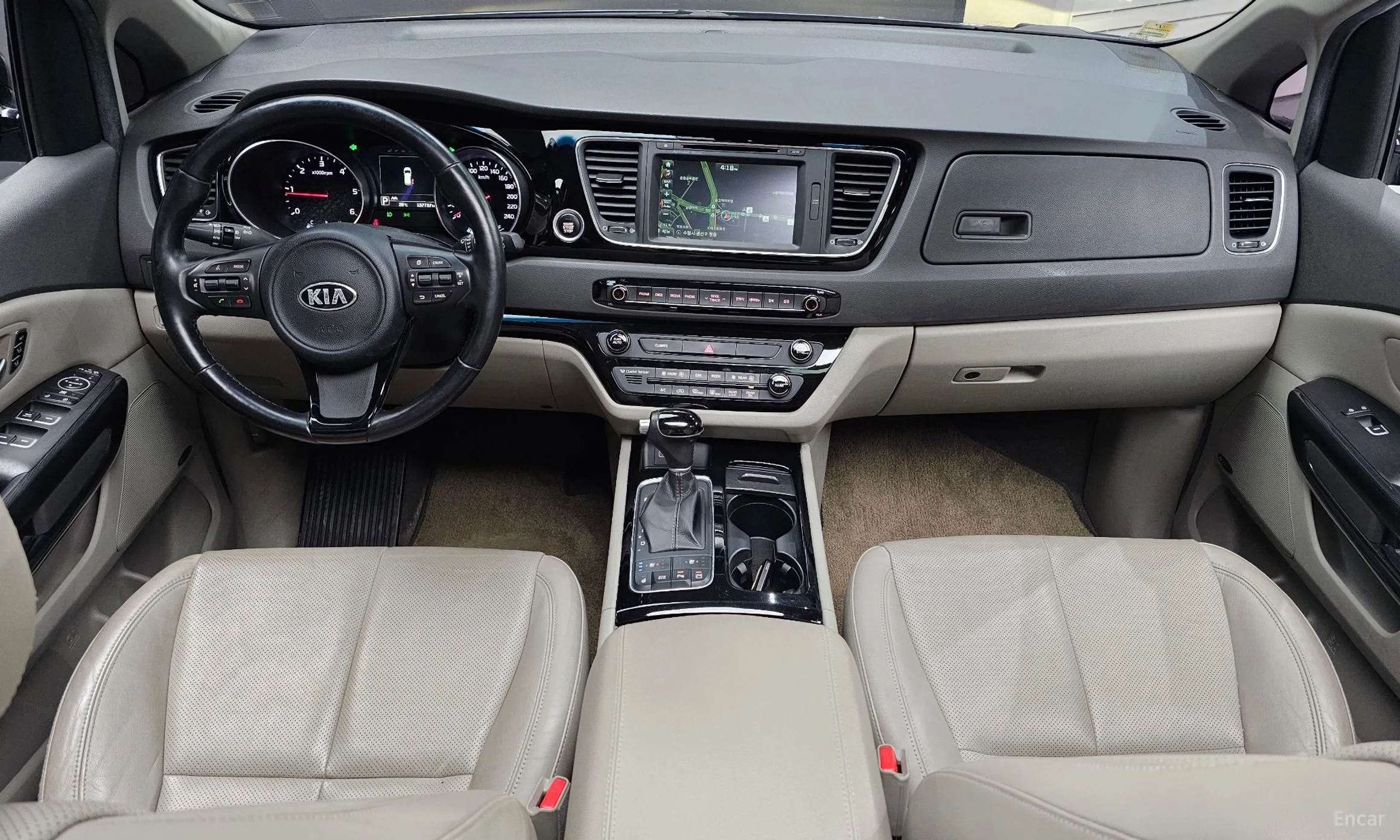 Kia Carnival превью 4