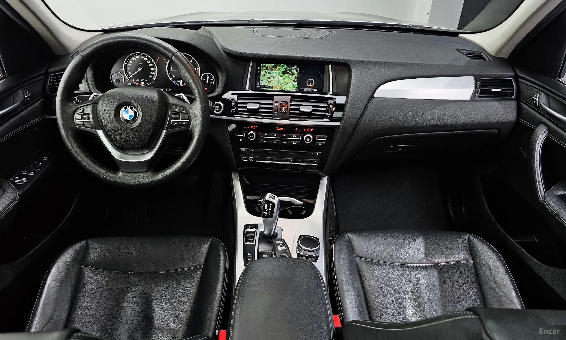 BMW X3 (F25) превью 4