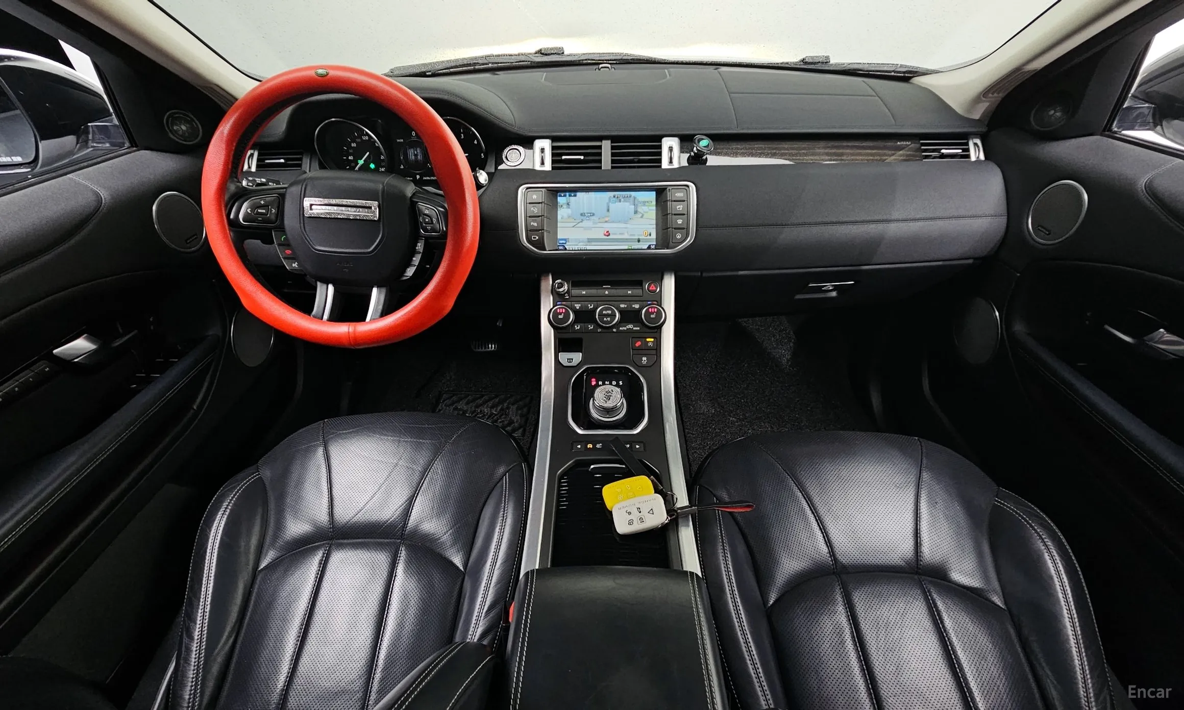 Land Rover Range Rover Evoque превью 4