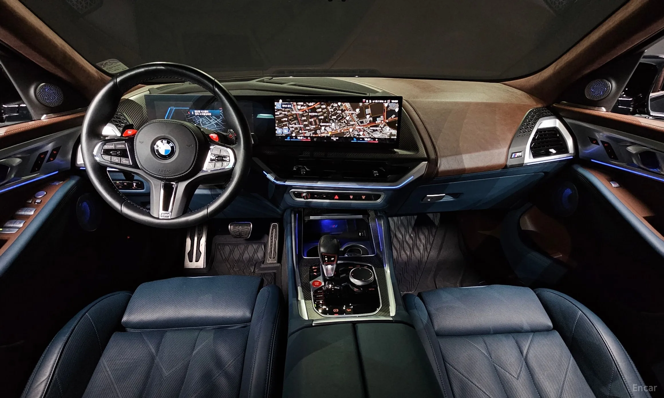 BMW XM (G09) превью 4