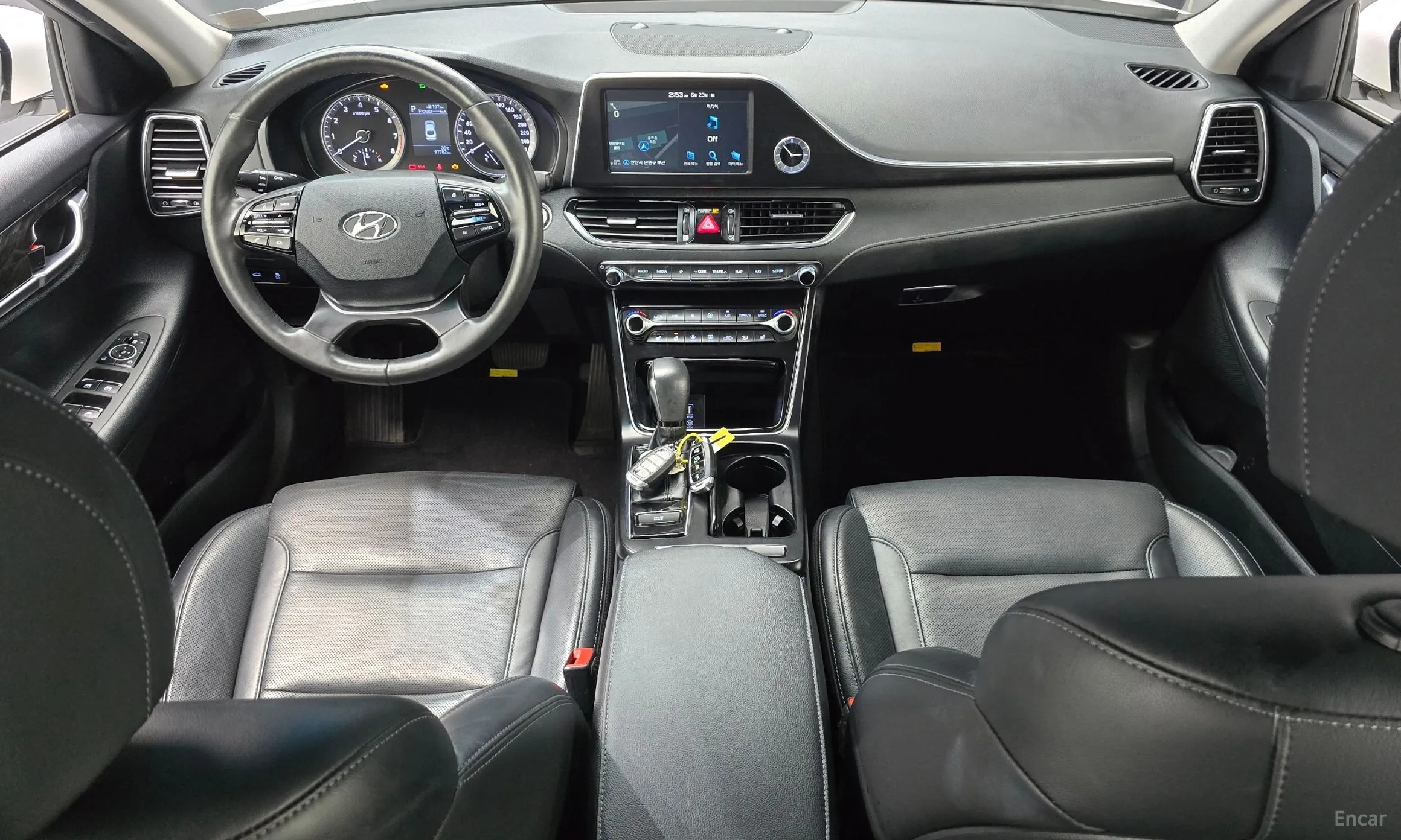 Hyundai Grandeur IG превью 4