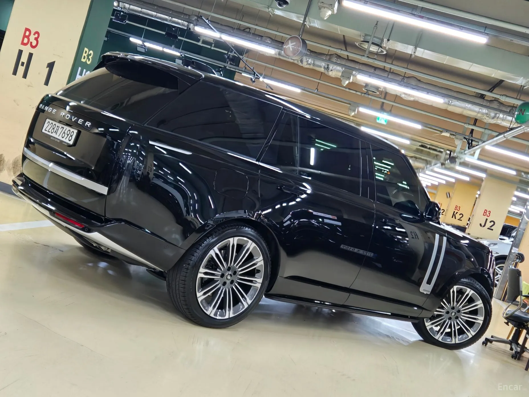 Land Rover Range Rover 5th Generation