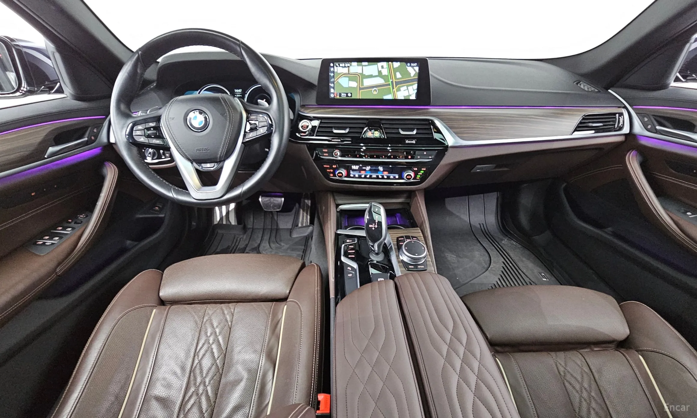BMW 5 Series (G30) превью 4