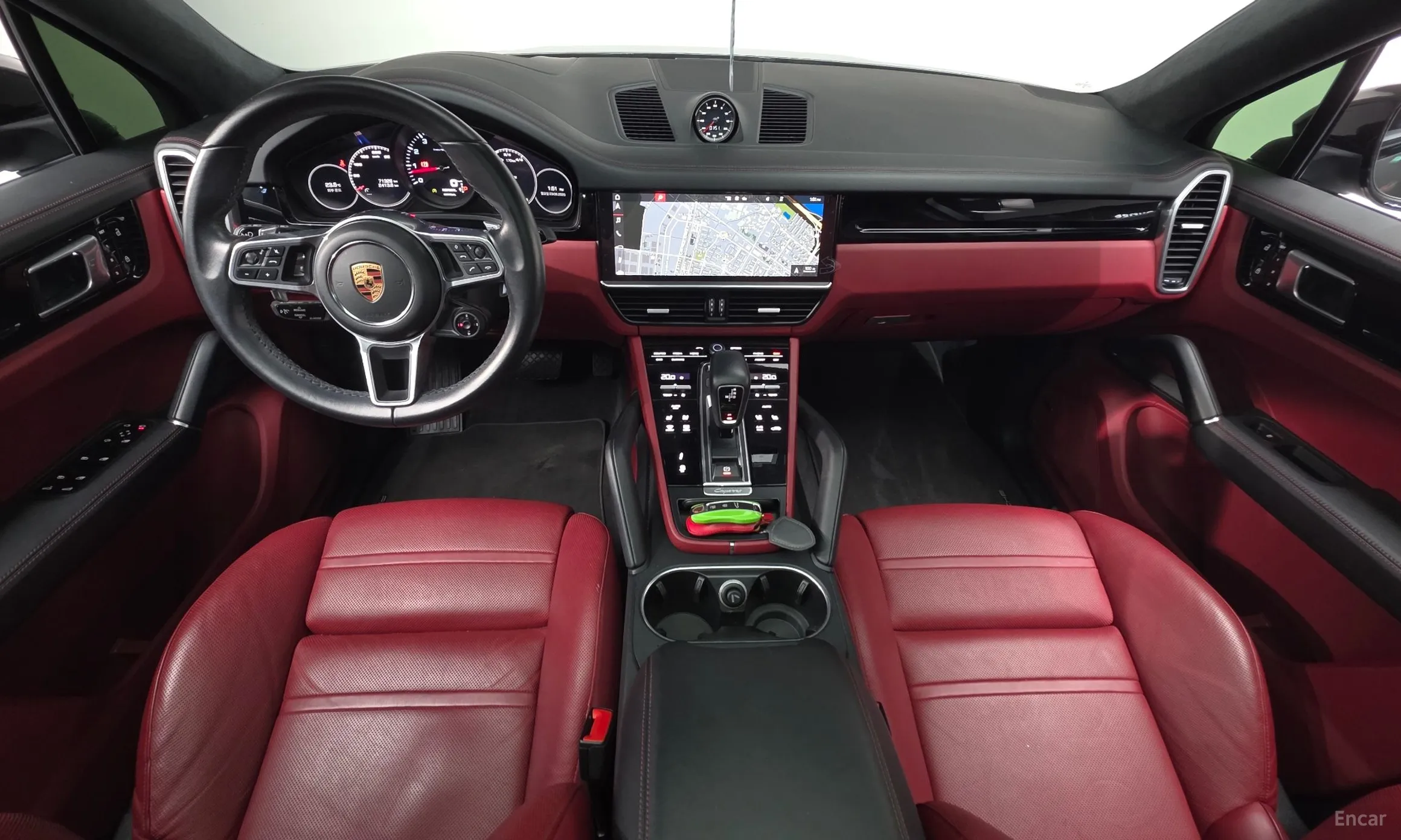 Porsche Cayenne (PO536) превью 4