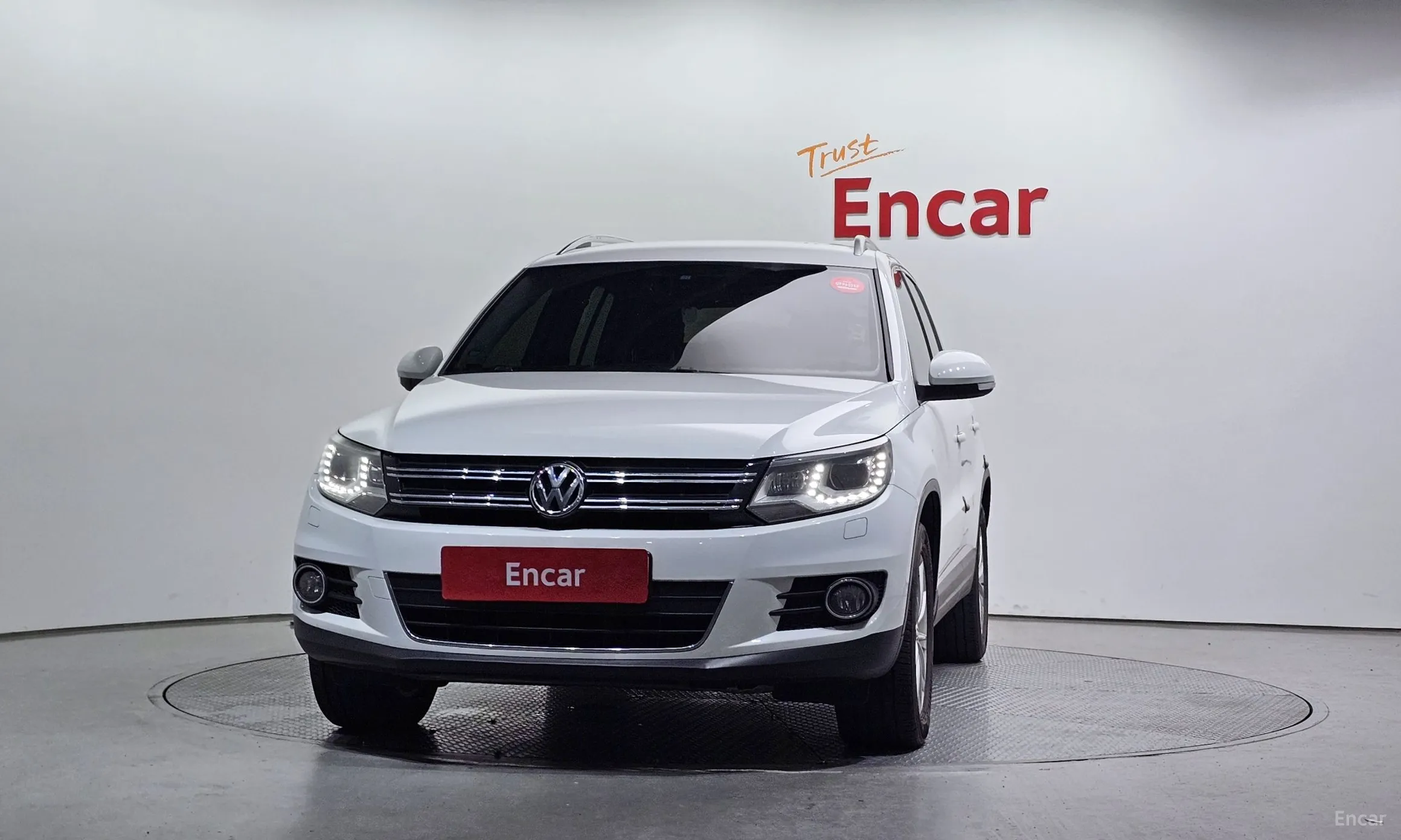 Volkswagen New Tiguan превью 2