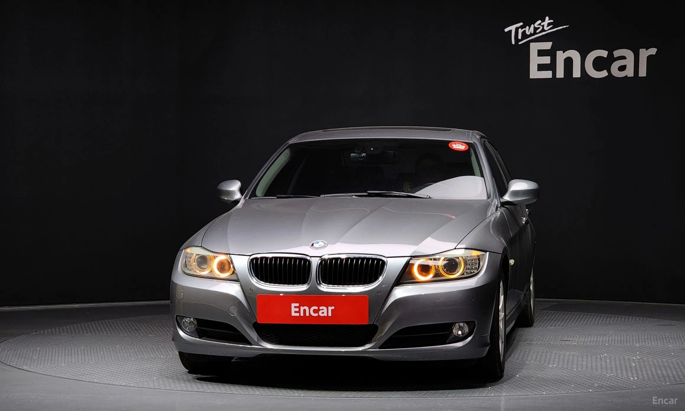 BMW 3 Series (E90) превью 2