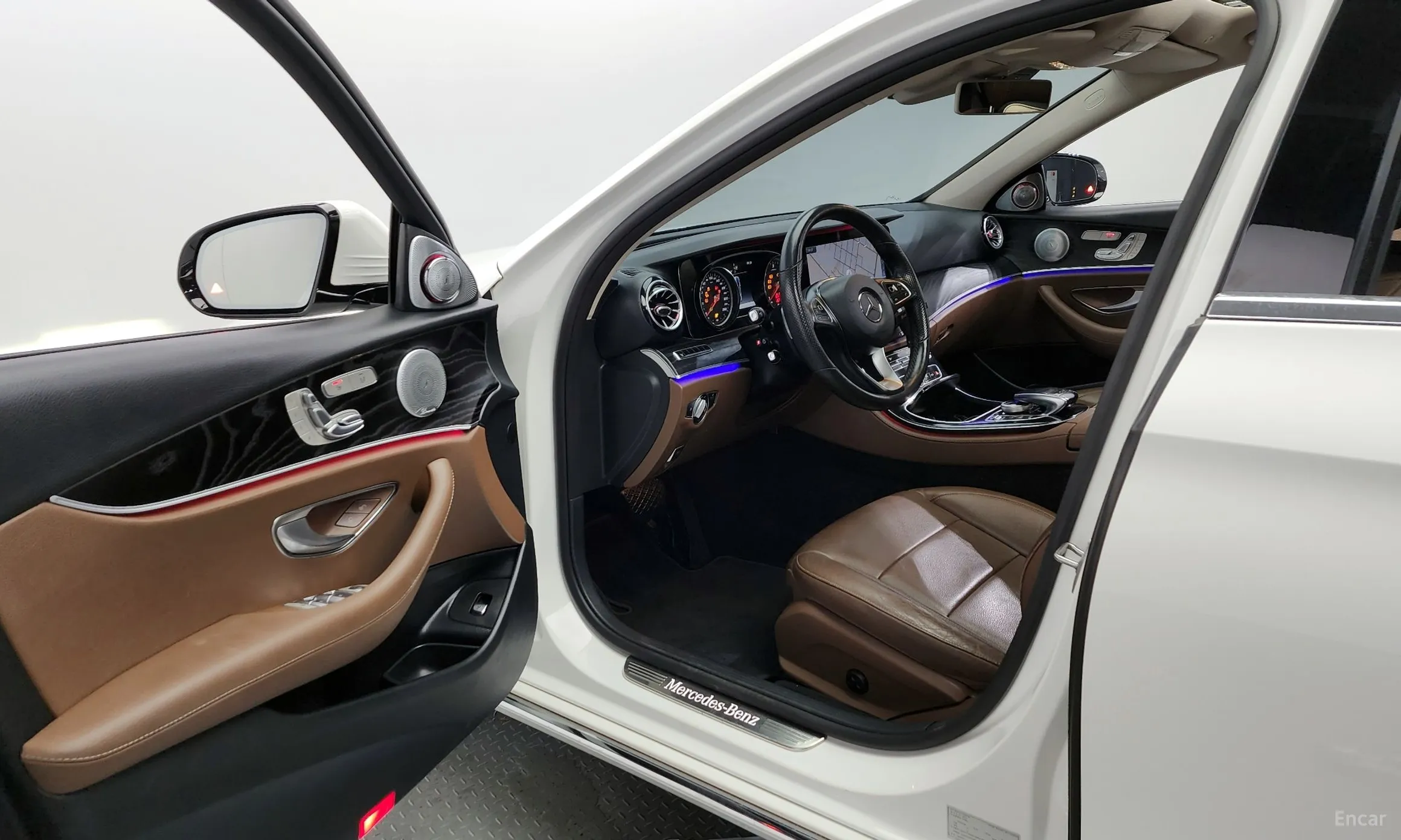 Mercedes Benz E-Class W213 превью 10