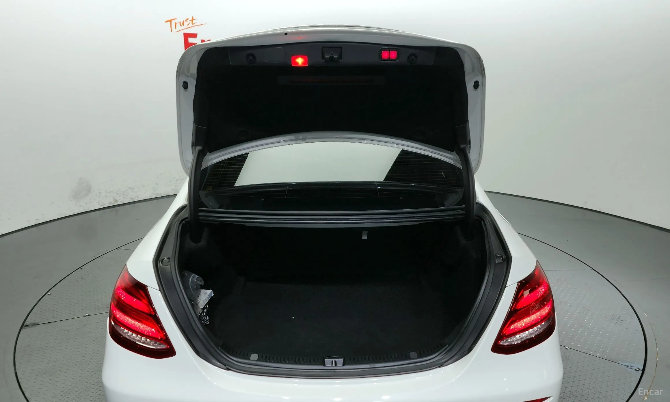 Mercedes Benz E-Class W213 превью 20