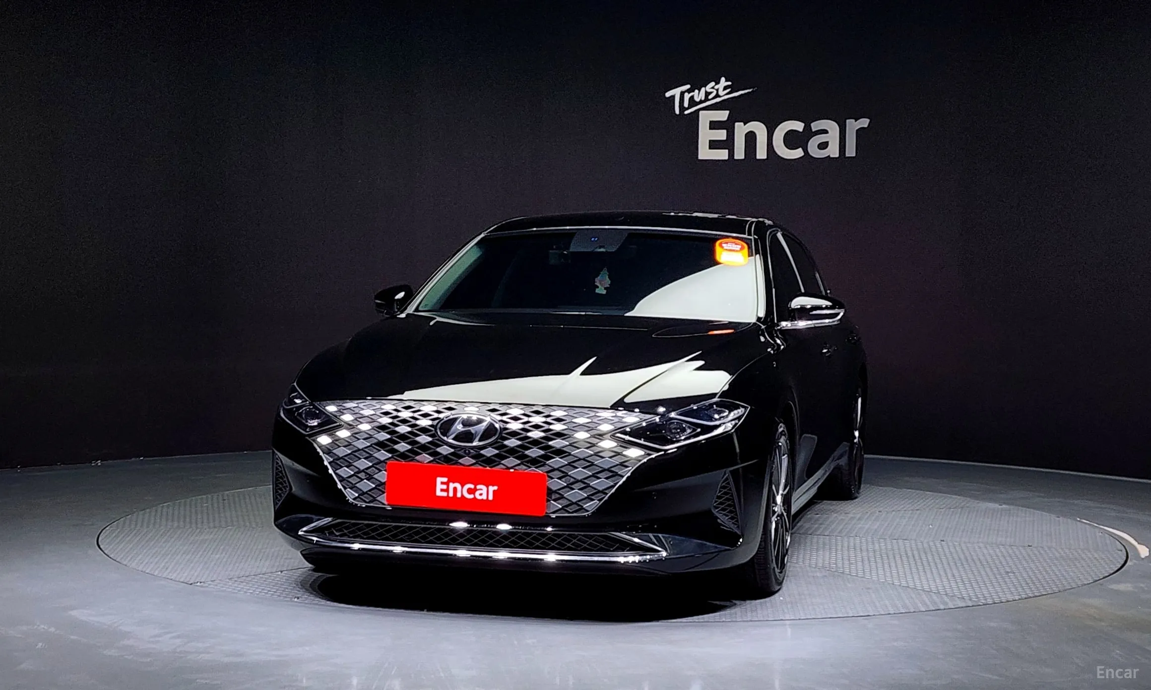 Hyundai Grandeur IG превью 2