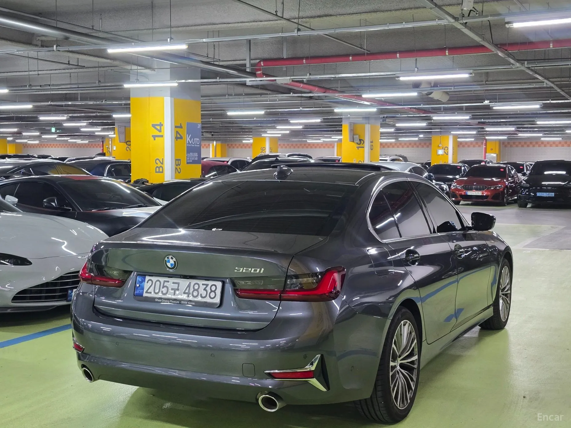 BMW 3 Series (G20) превью 3