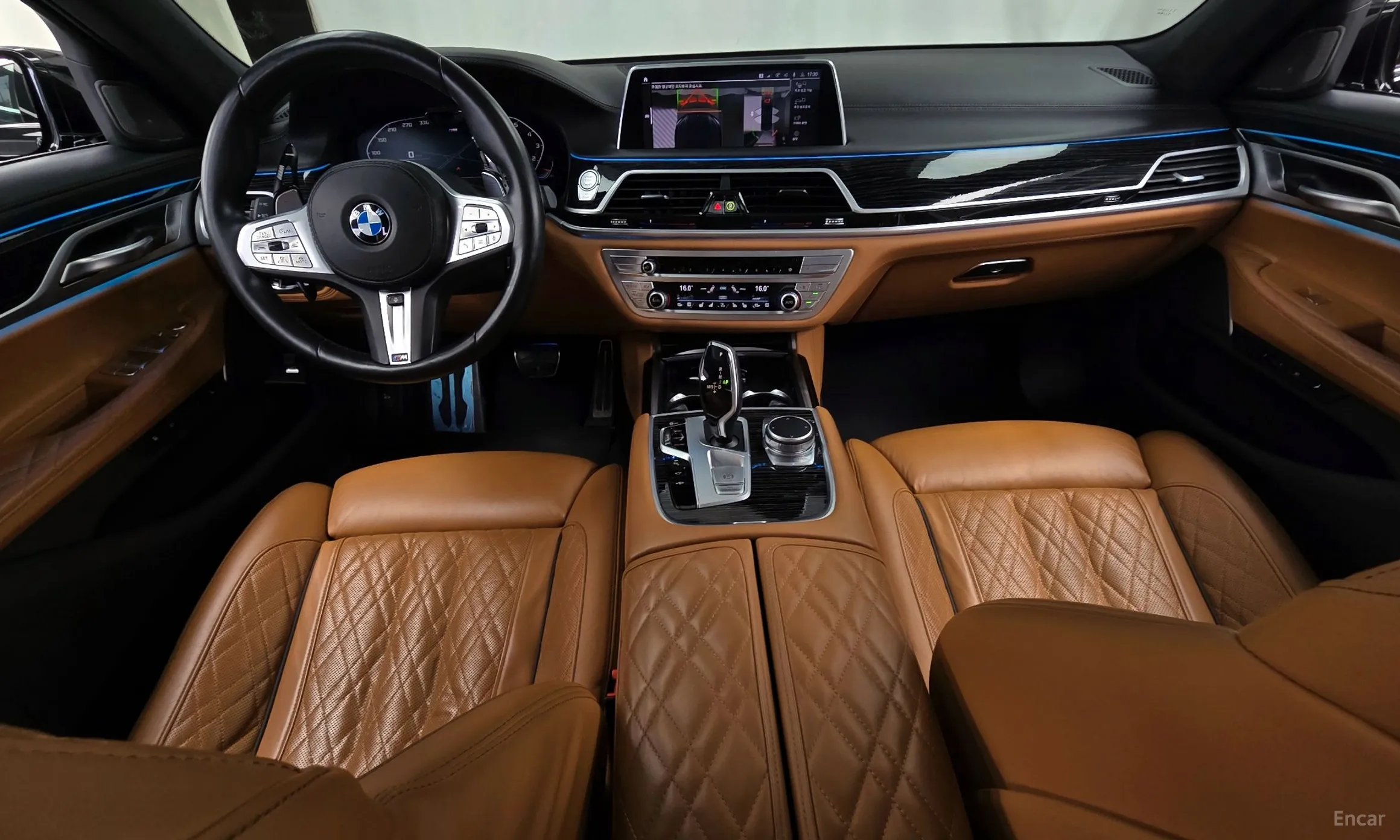 BMW 7 Series (G11) превью 4