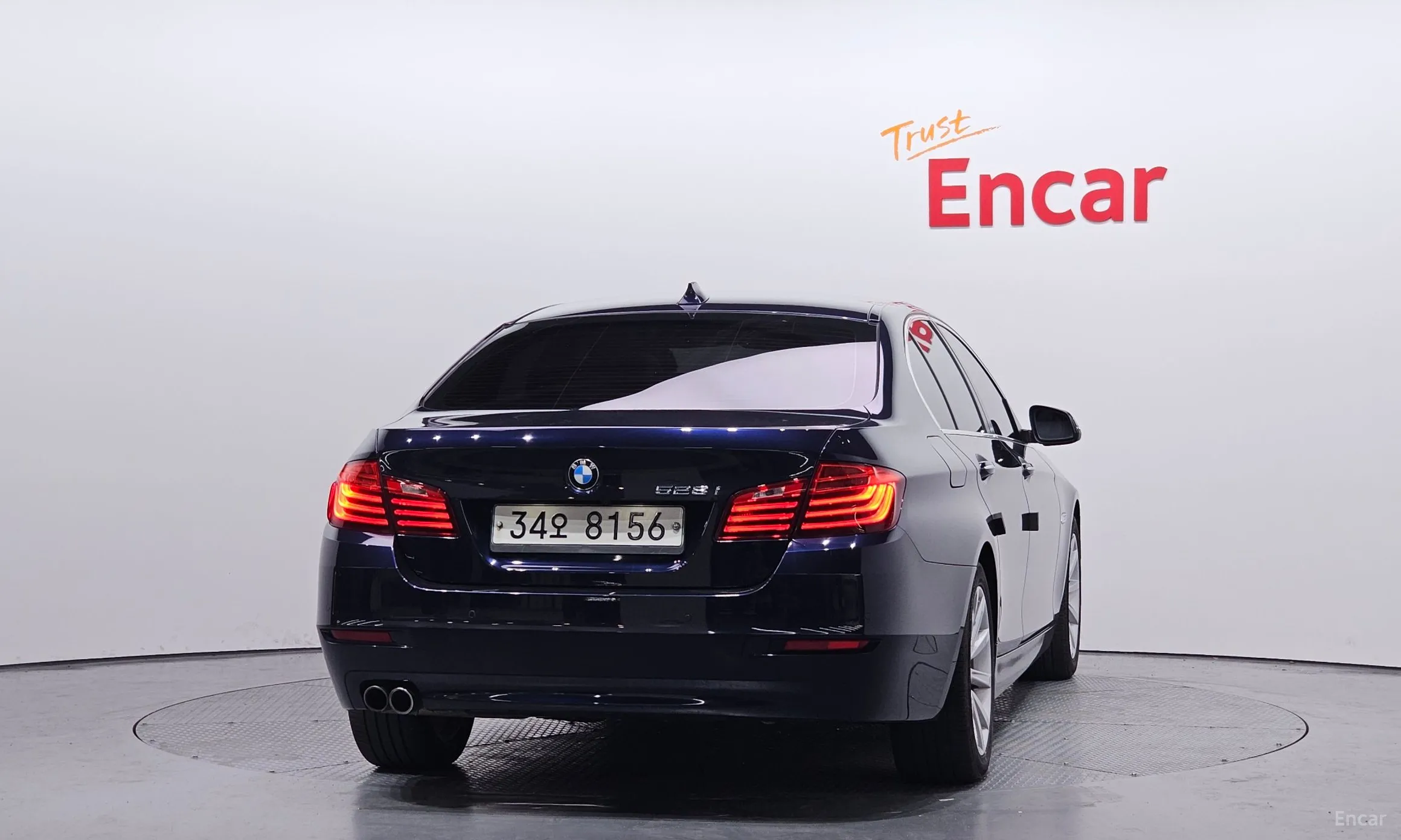 BMW 5 Series (F10) превью 3