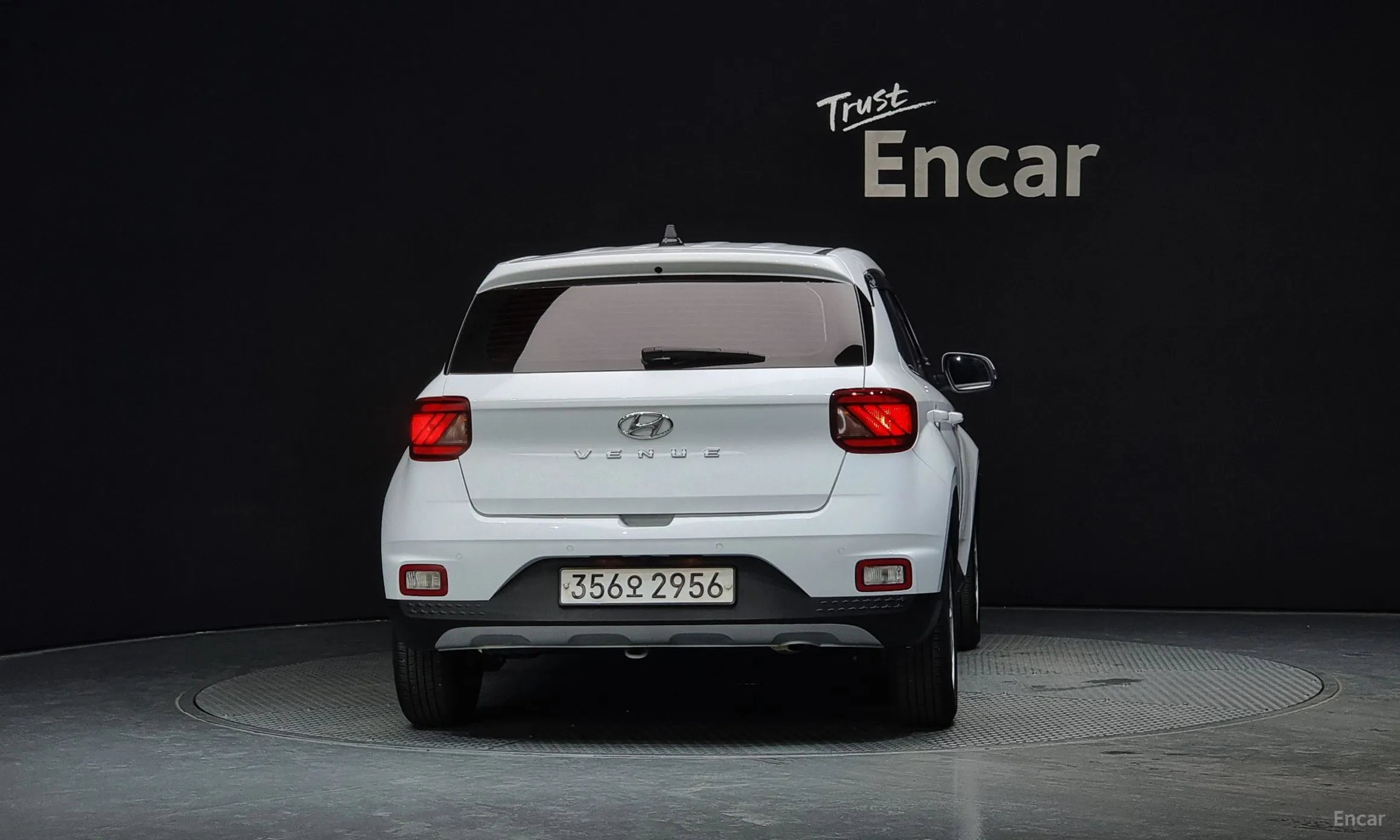 Hyundai Venue превью 3