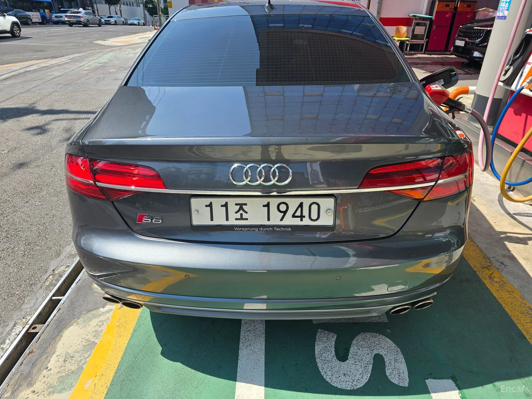 Audi S8 превью 3
