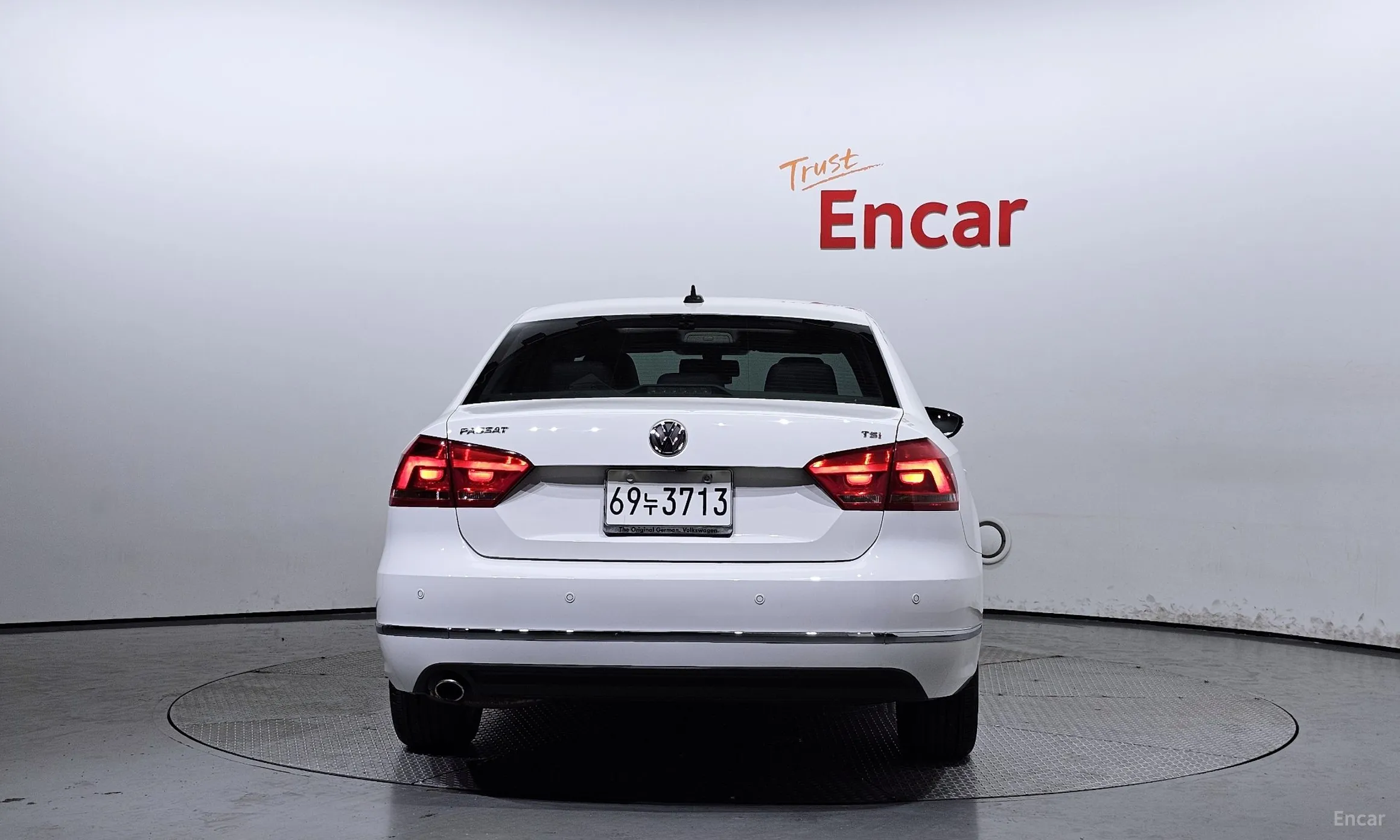 Volkswagen The New Passat превью 3