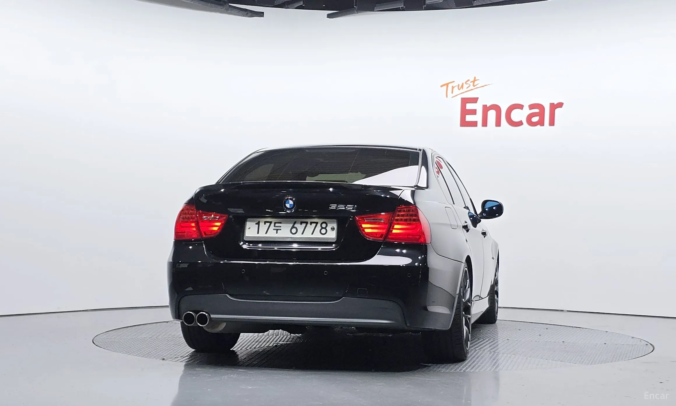BMW 3 Series (E90) превью 3