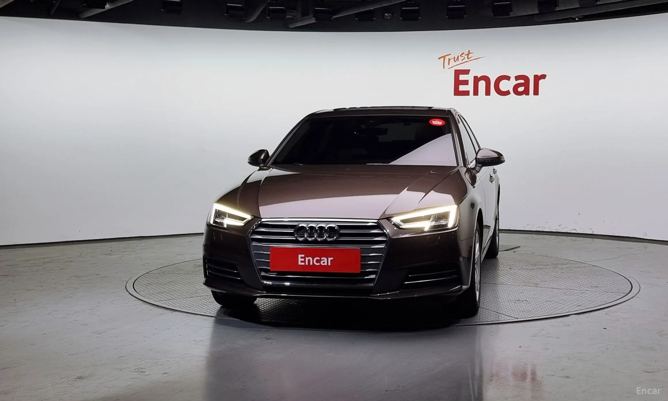 Audi A4 (B9) превью 2