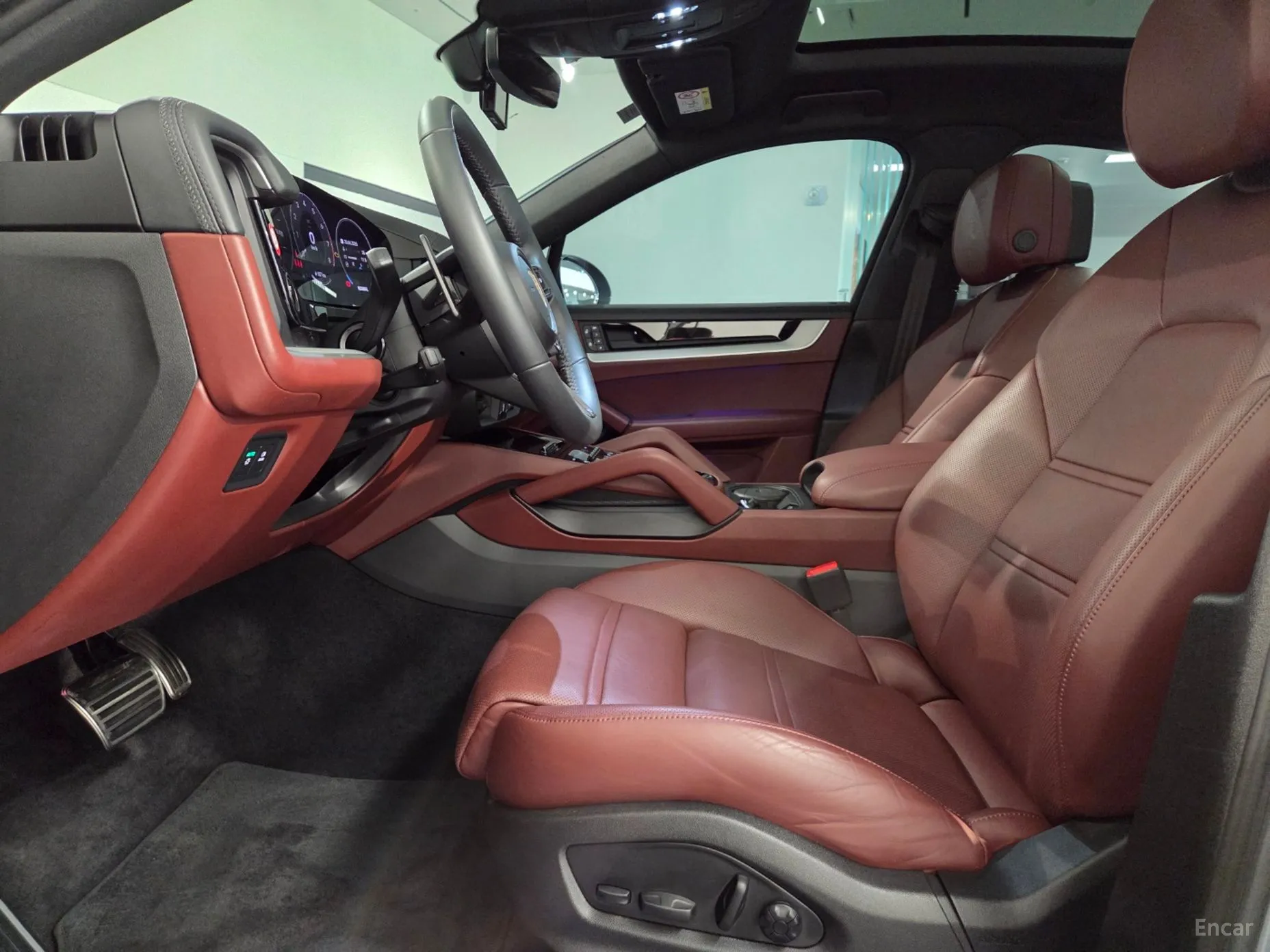 Porsche Cayenne (PO536) превью 4