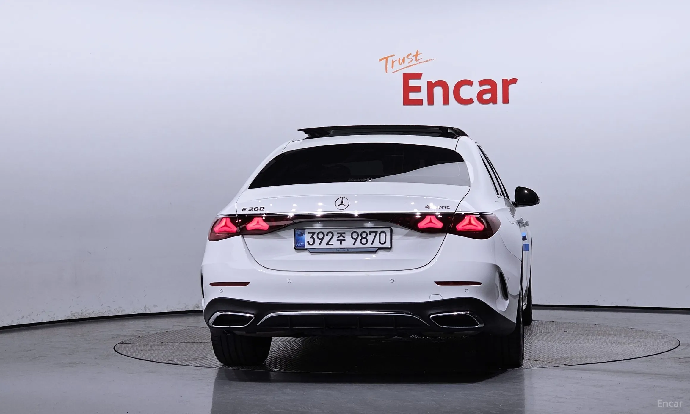 Mercedes Benz E-Class W214 превью 3