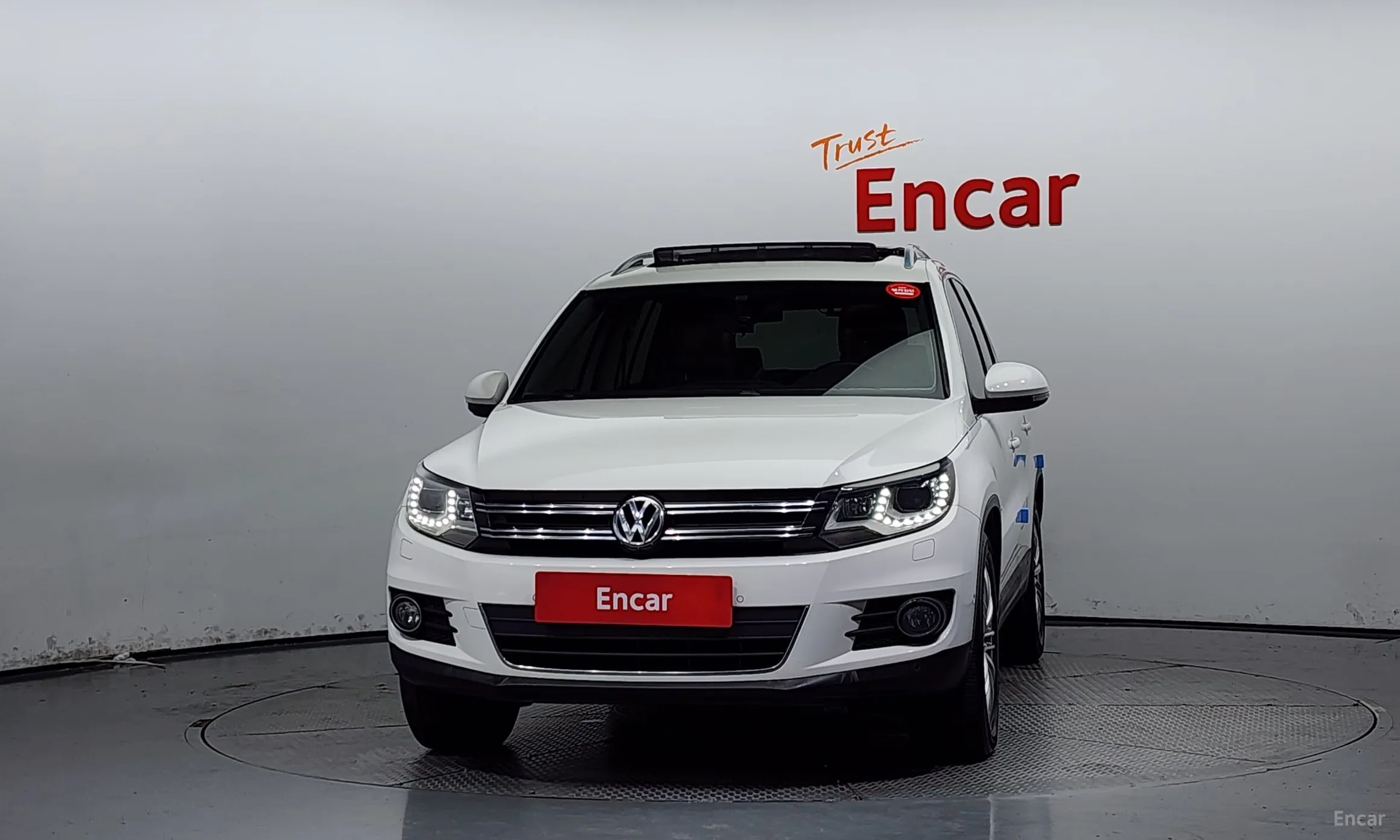 Volkswagen New Tiguan превью 2