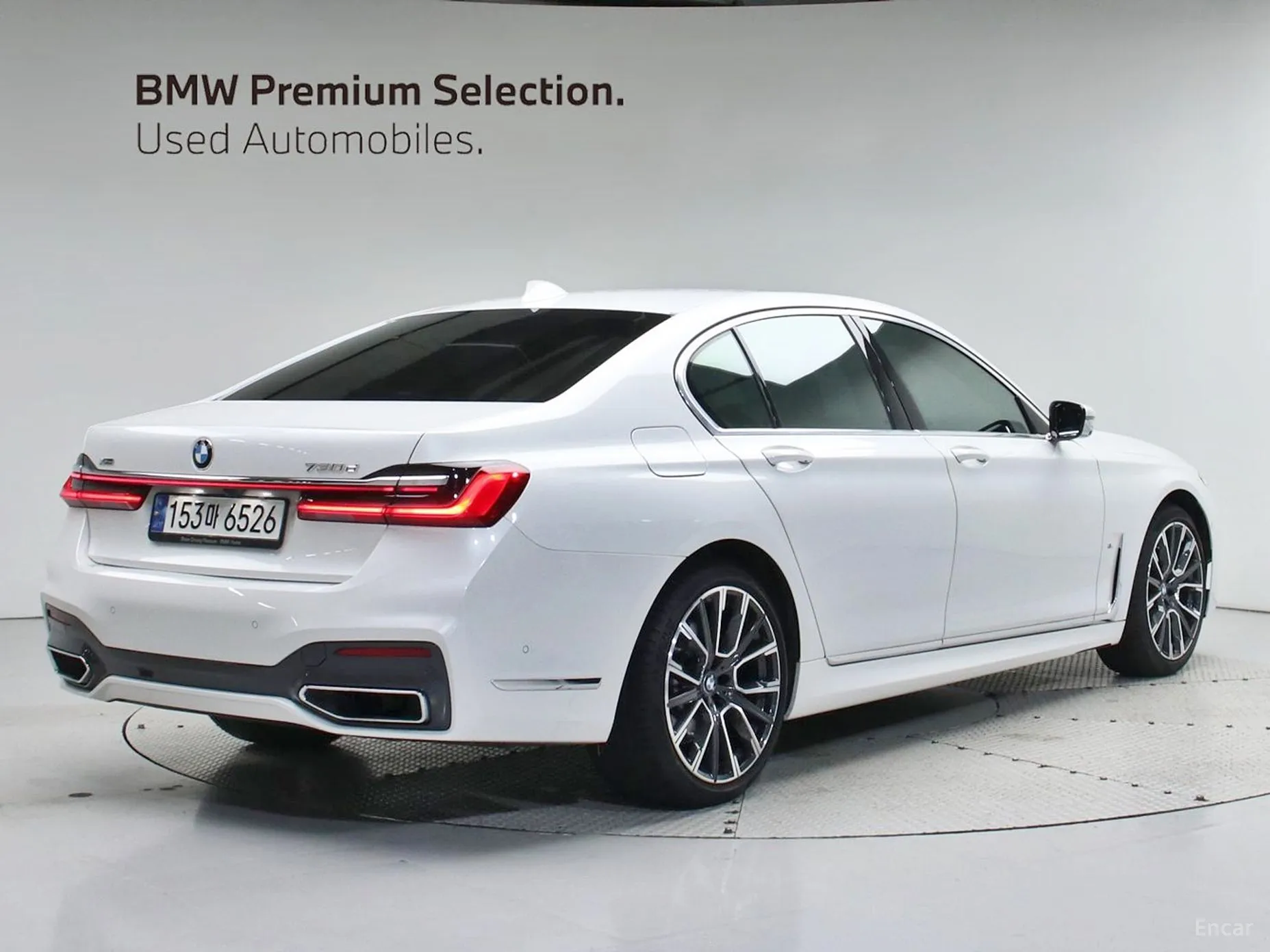 BMW 7 Series (G11) превью 3