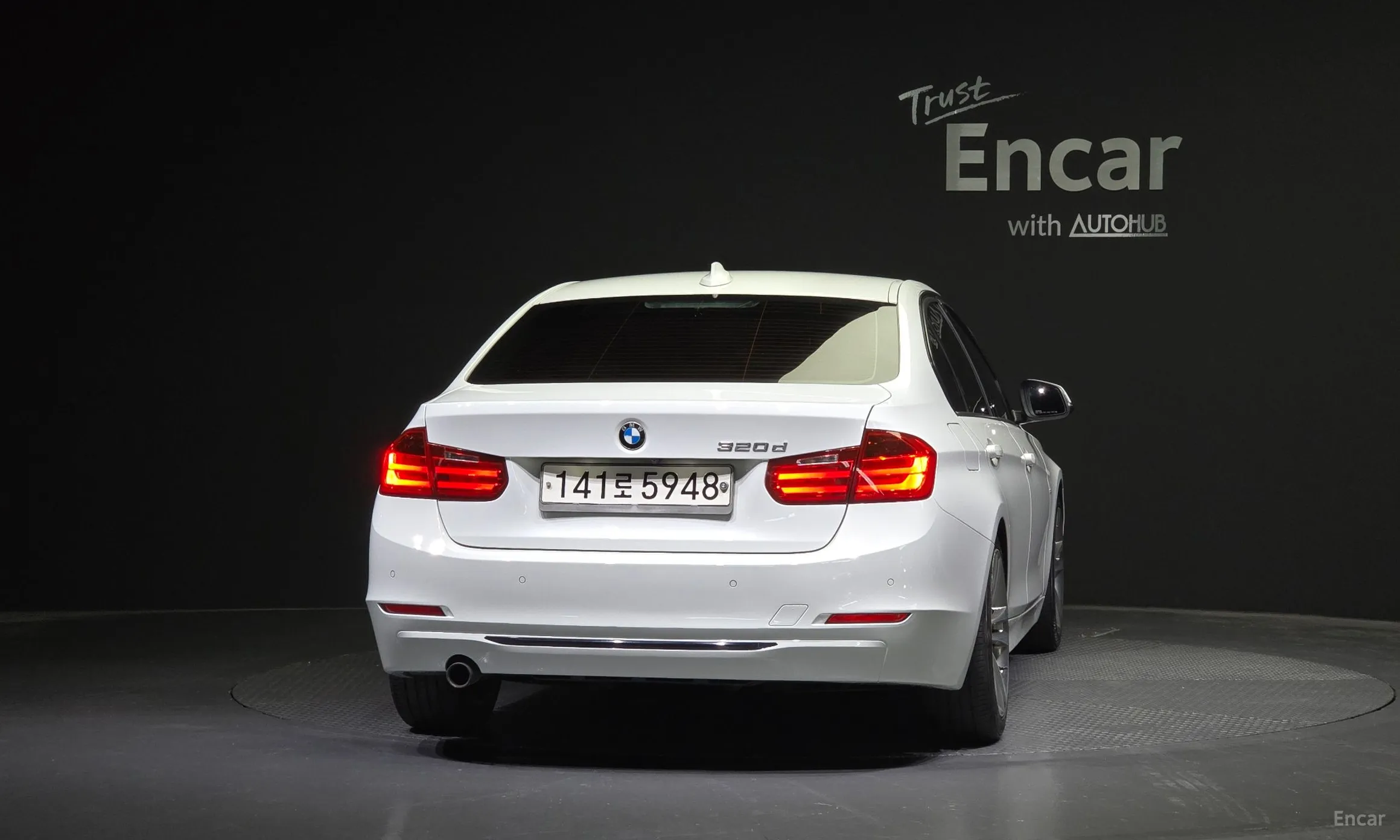 BMW 3 Series (F30) превью 3