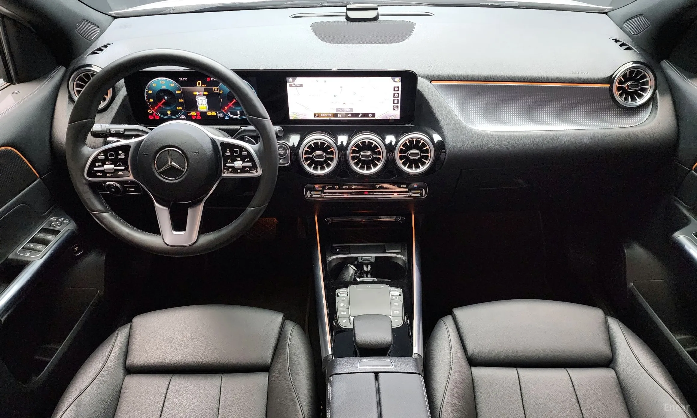 Mercedes Benz GLA-Class H247 превью 4