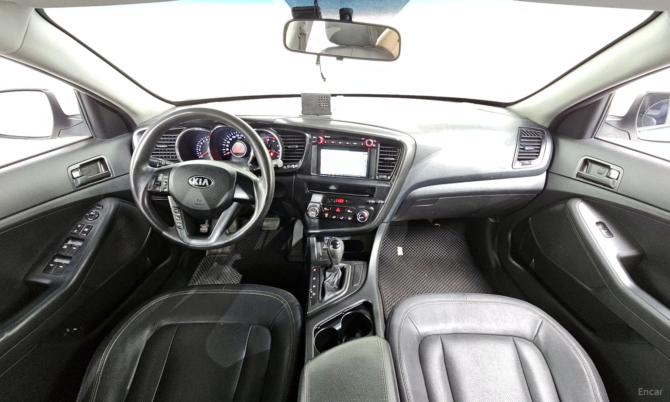Kia K5 превью 4