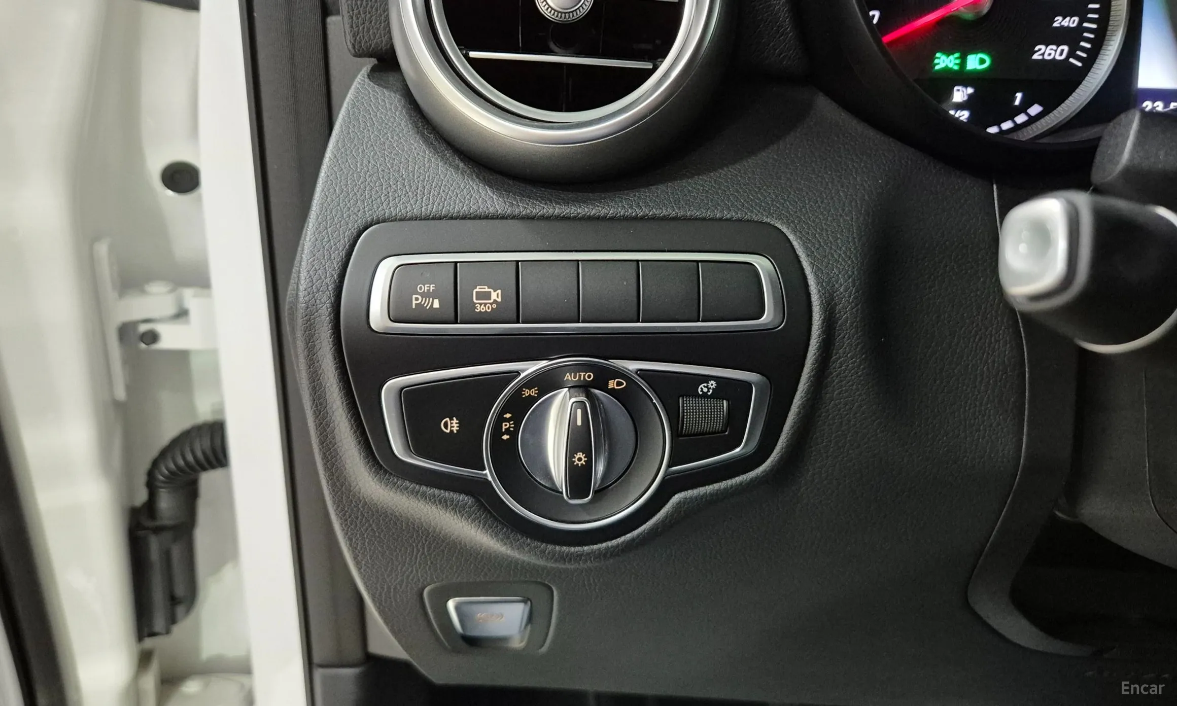 Mercedes Benz GLC-Class X253 превью 4