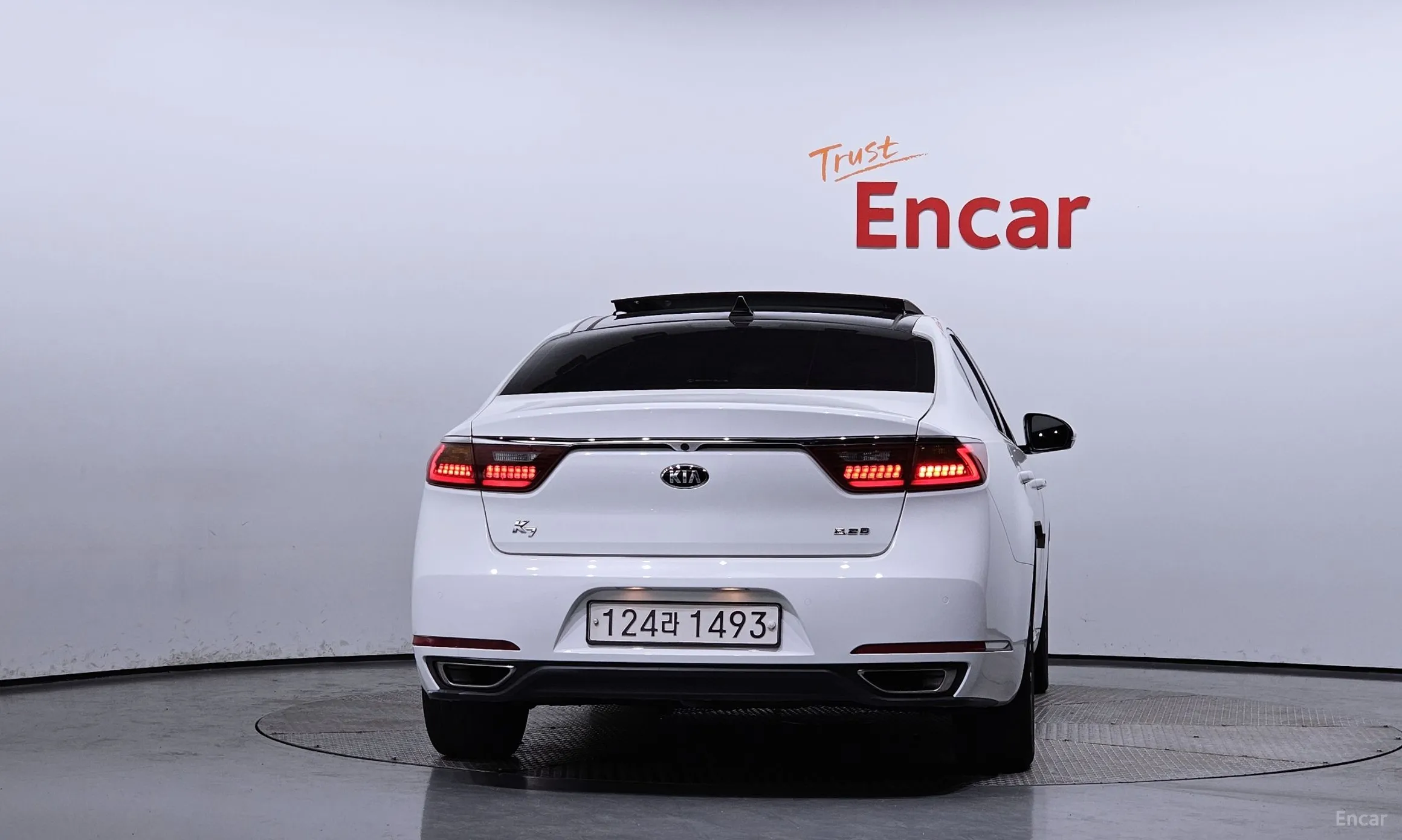 Kia K7 превью 3