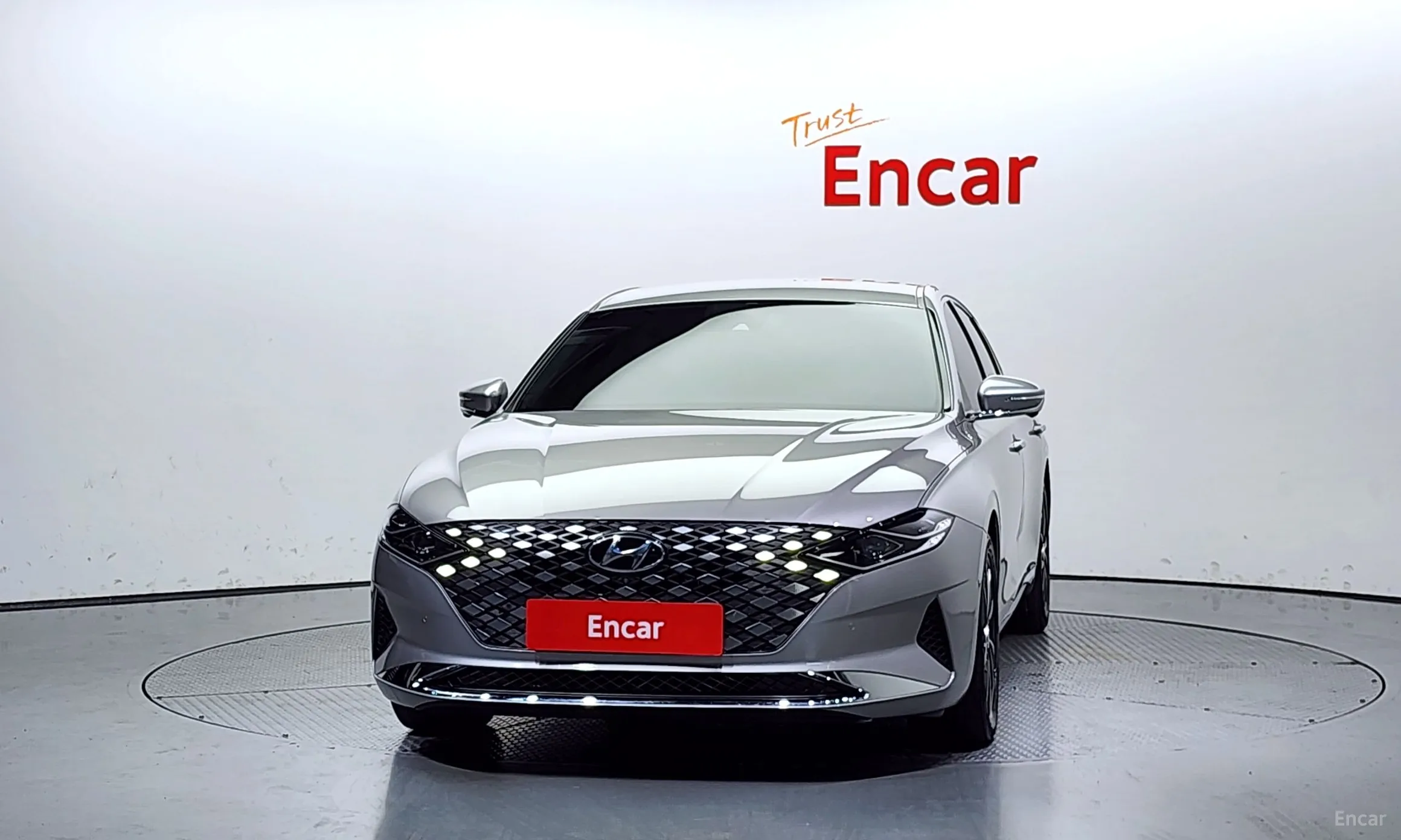 Hyundai Grandeur IG превью 2