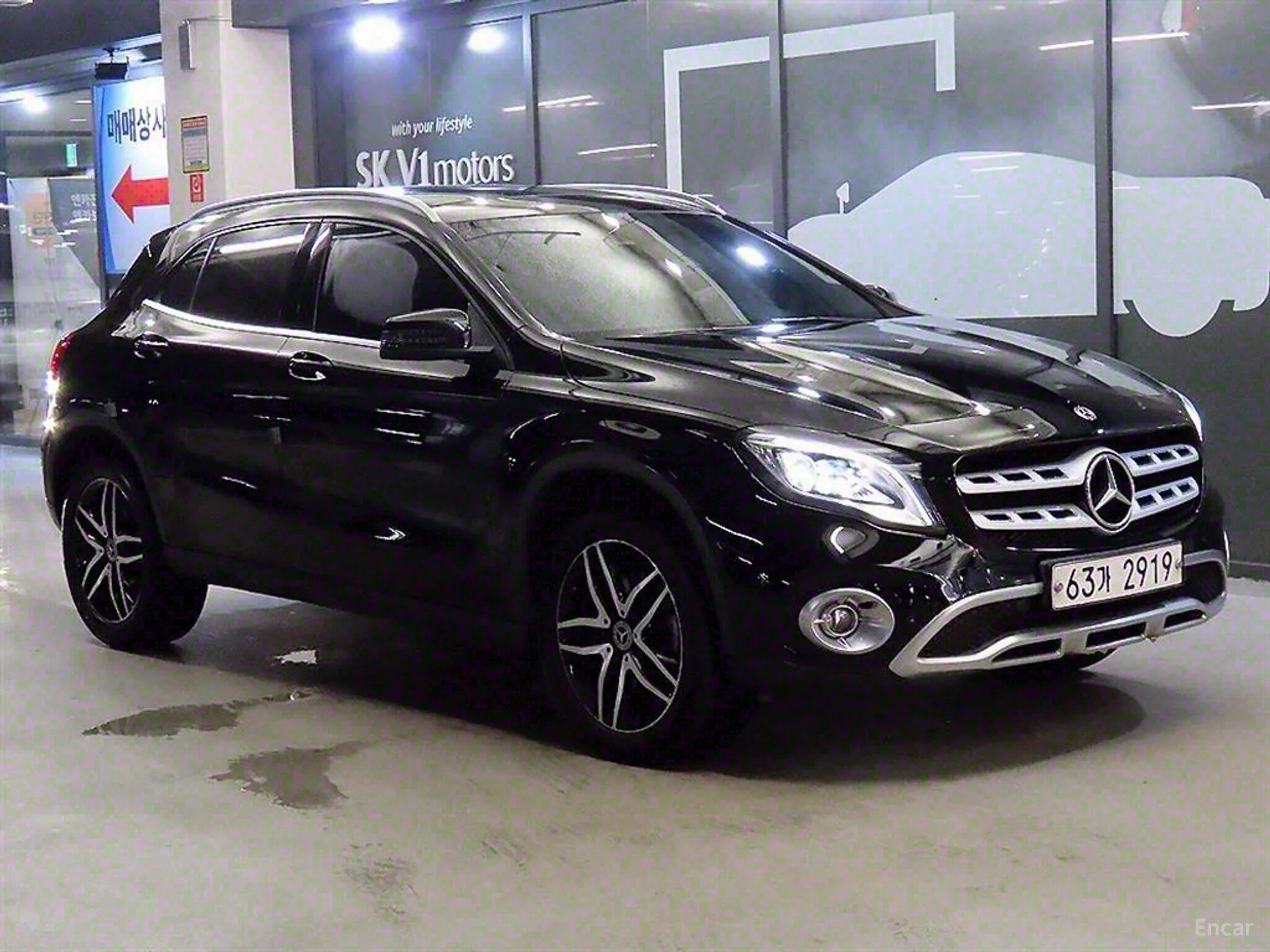 GLA-Class X156