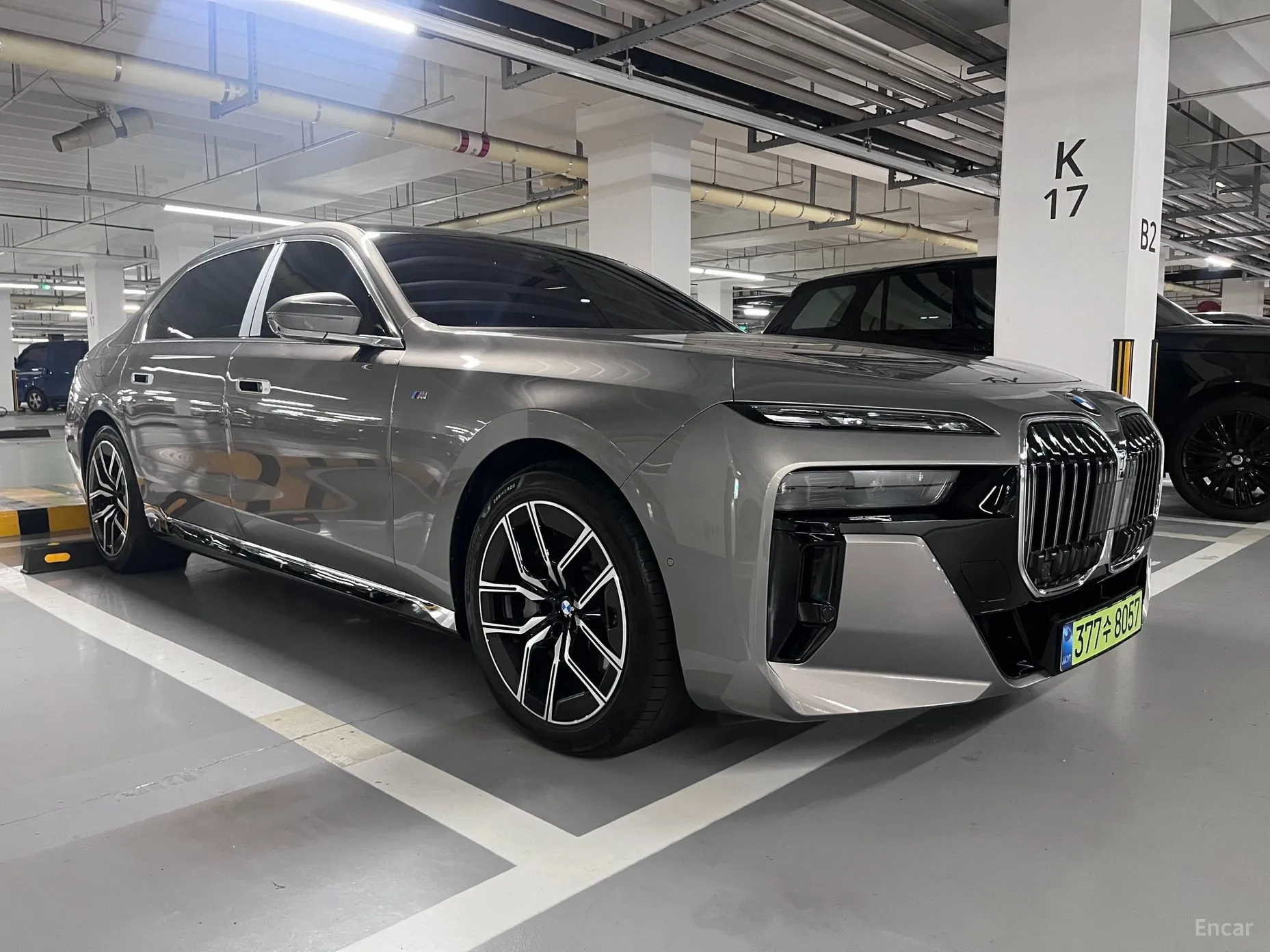 BMW 7 Series (G70)