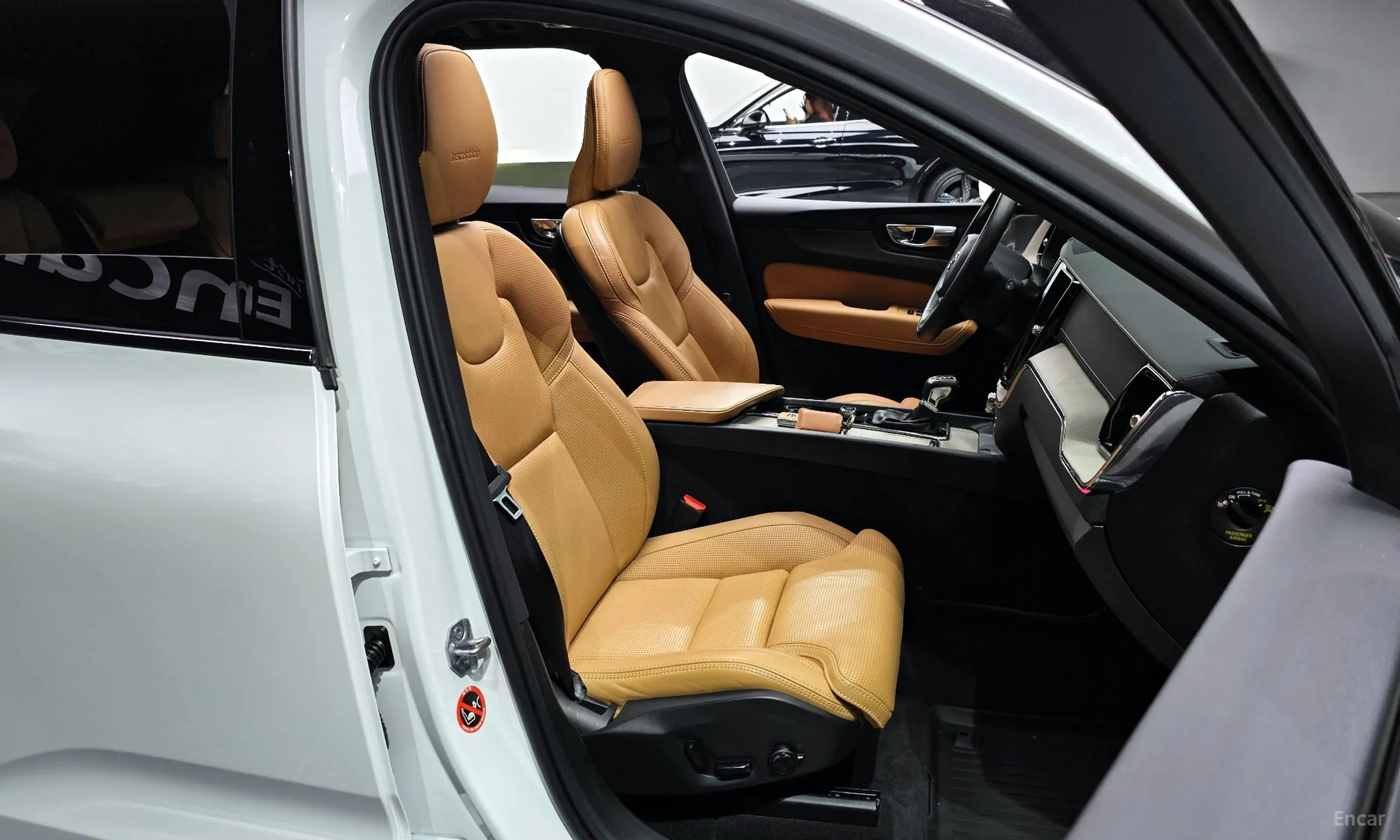 Volvo XC60 Gen 2 превью 10