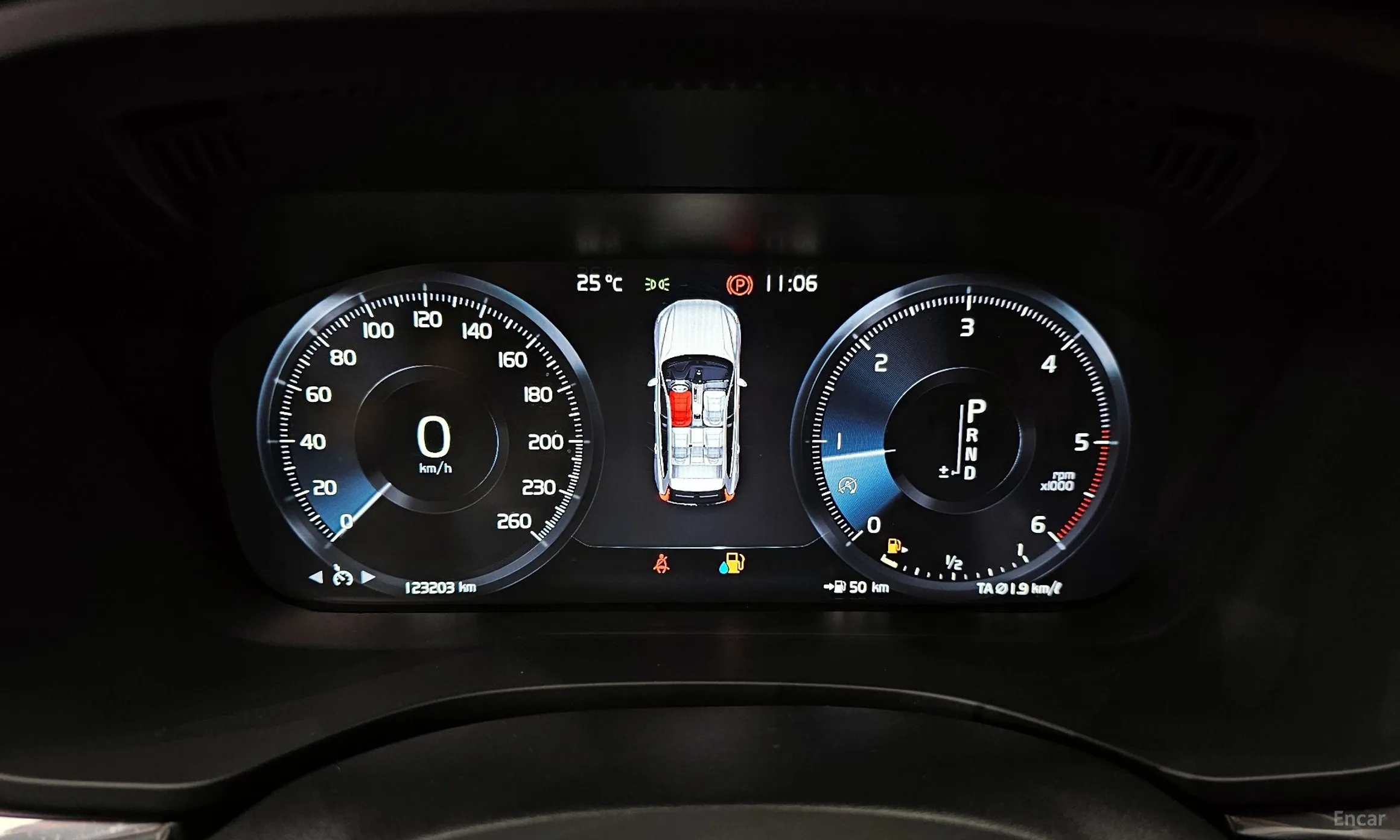Volvo XC60 Gen 2 превью 8