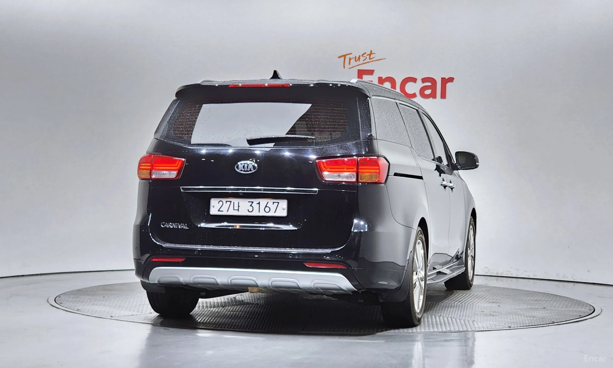 Kia Carnival превью 3