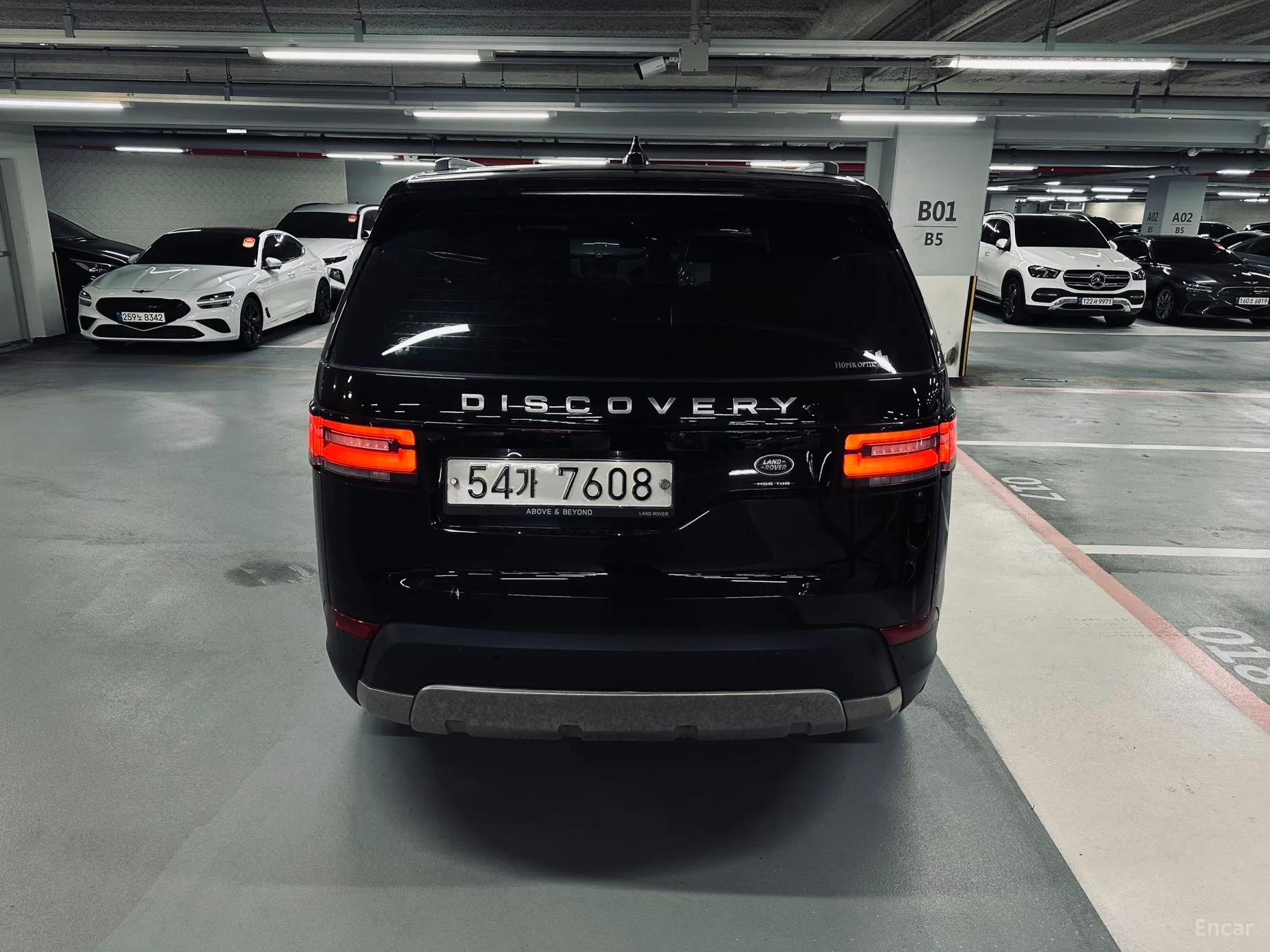 Land Rover Discovery 5 превью 3
