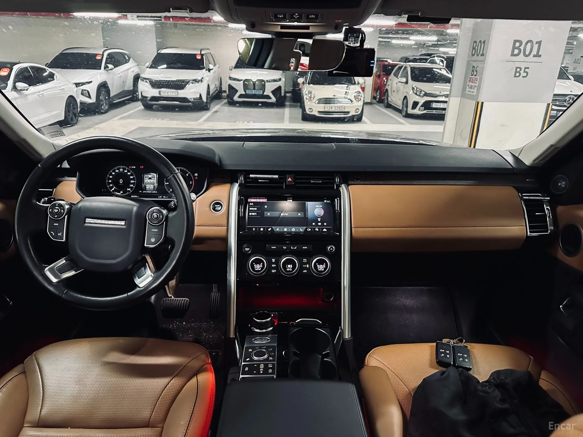Land Rover Discovery 5 превью 4