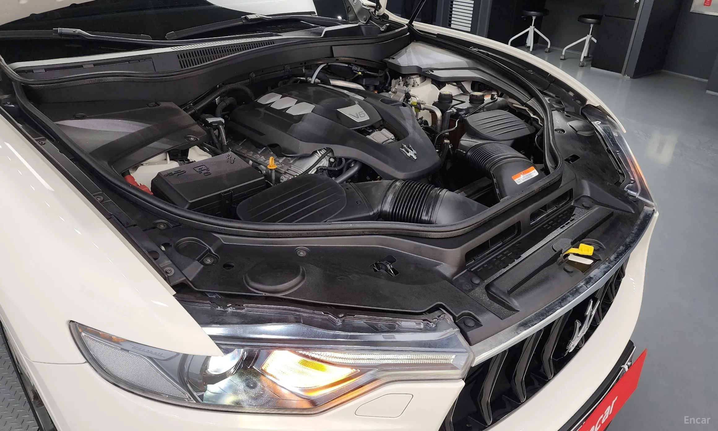 Maserati Levante превью 6