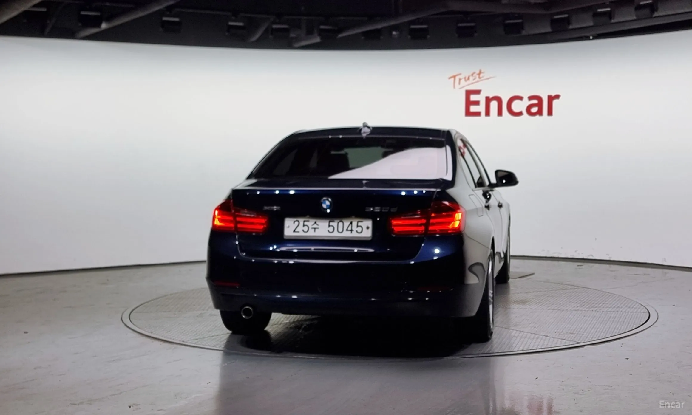BMW 3 Series (F30) превью 3