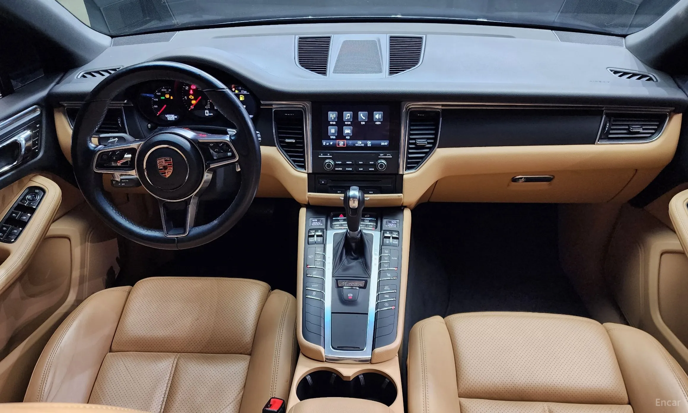 Porsche Macan превью 4