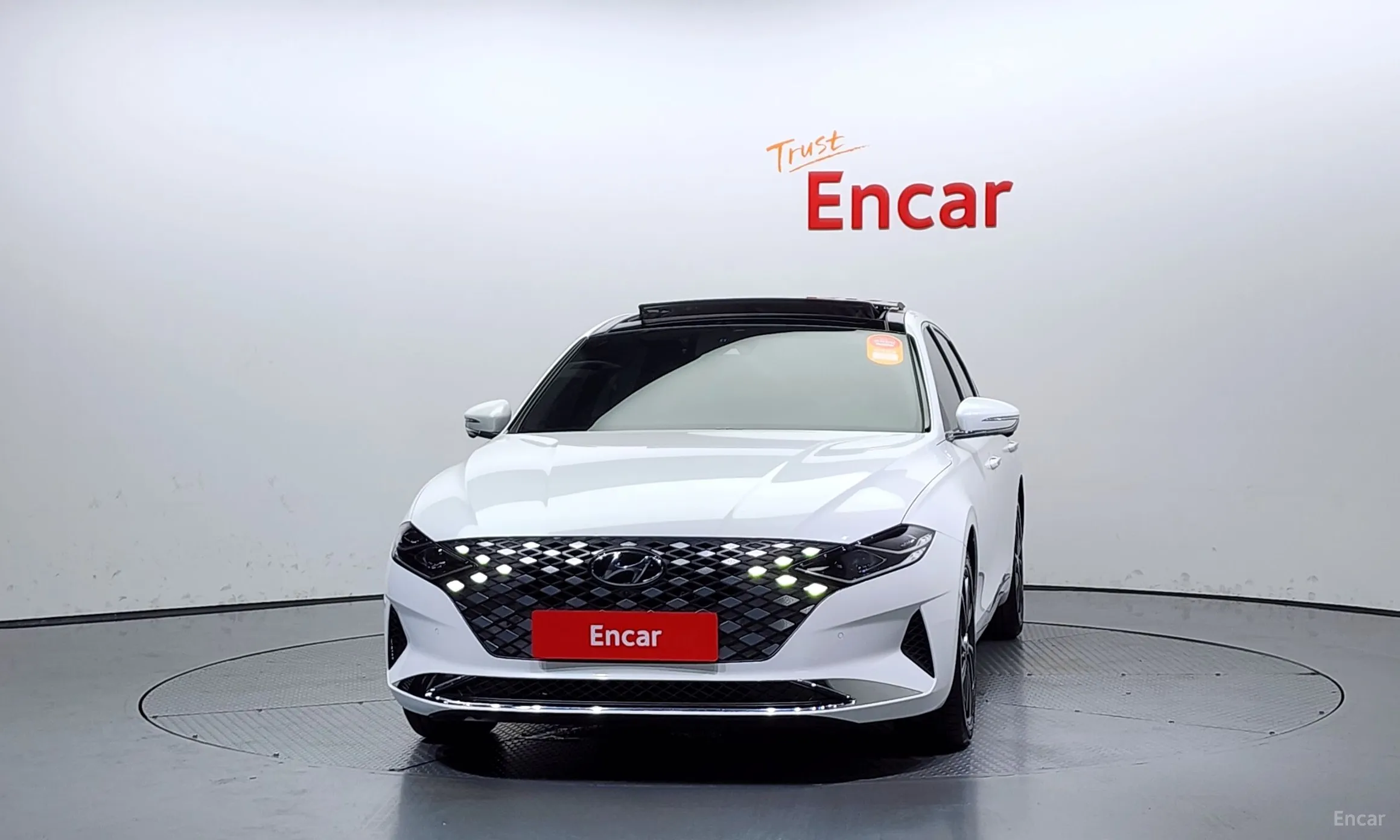 Hyundai Grandeur IG превью 2