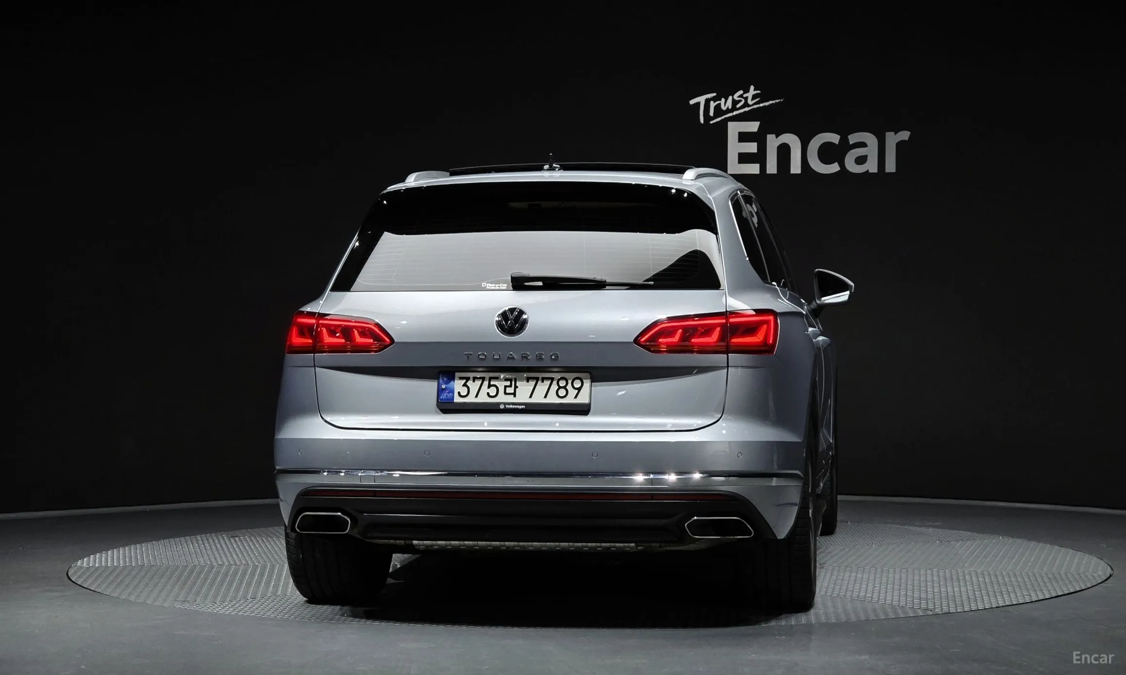 Volkswagen Touareg 3rd Generation превью 3