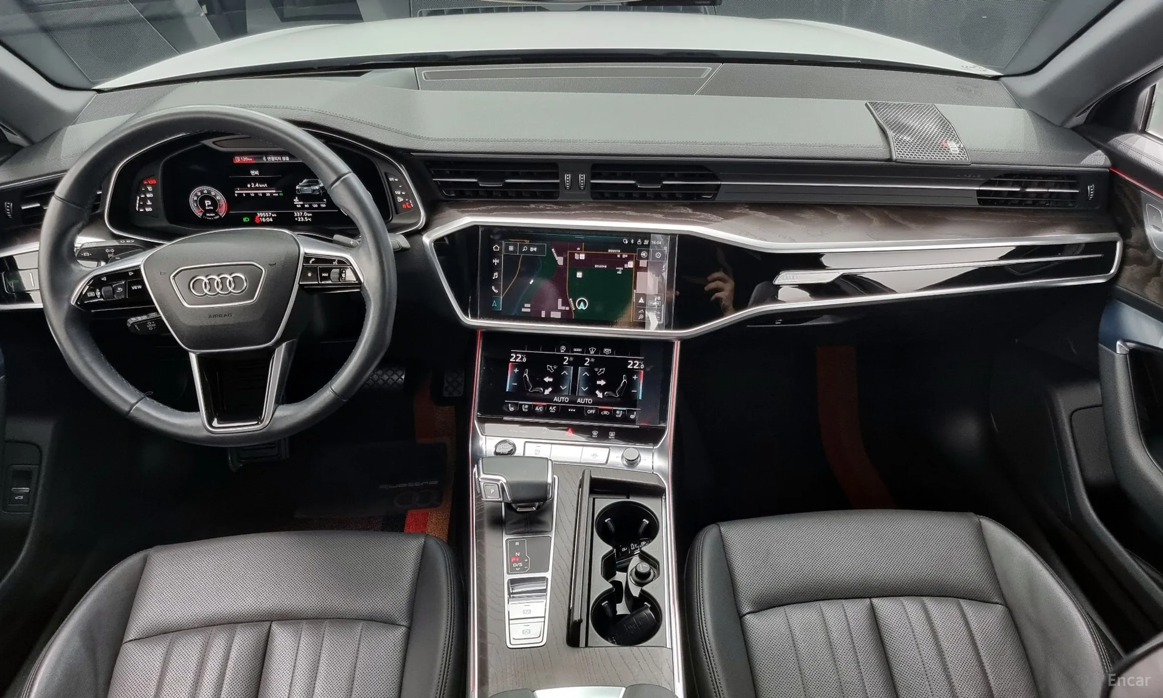 Audi A6 (C8) превью 4