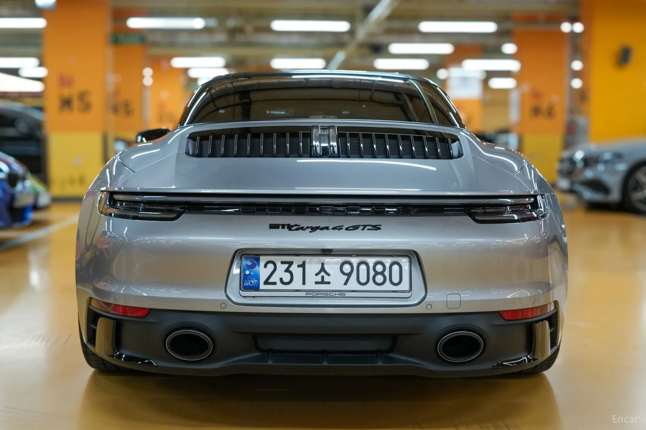 Porsche 911 (992) превью 3
