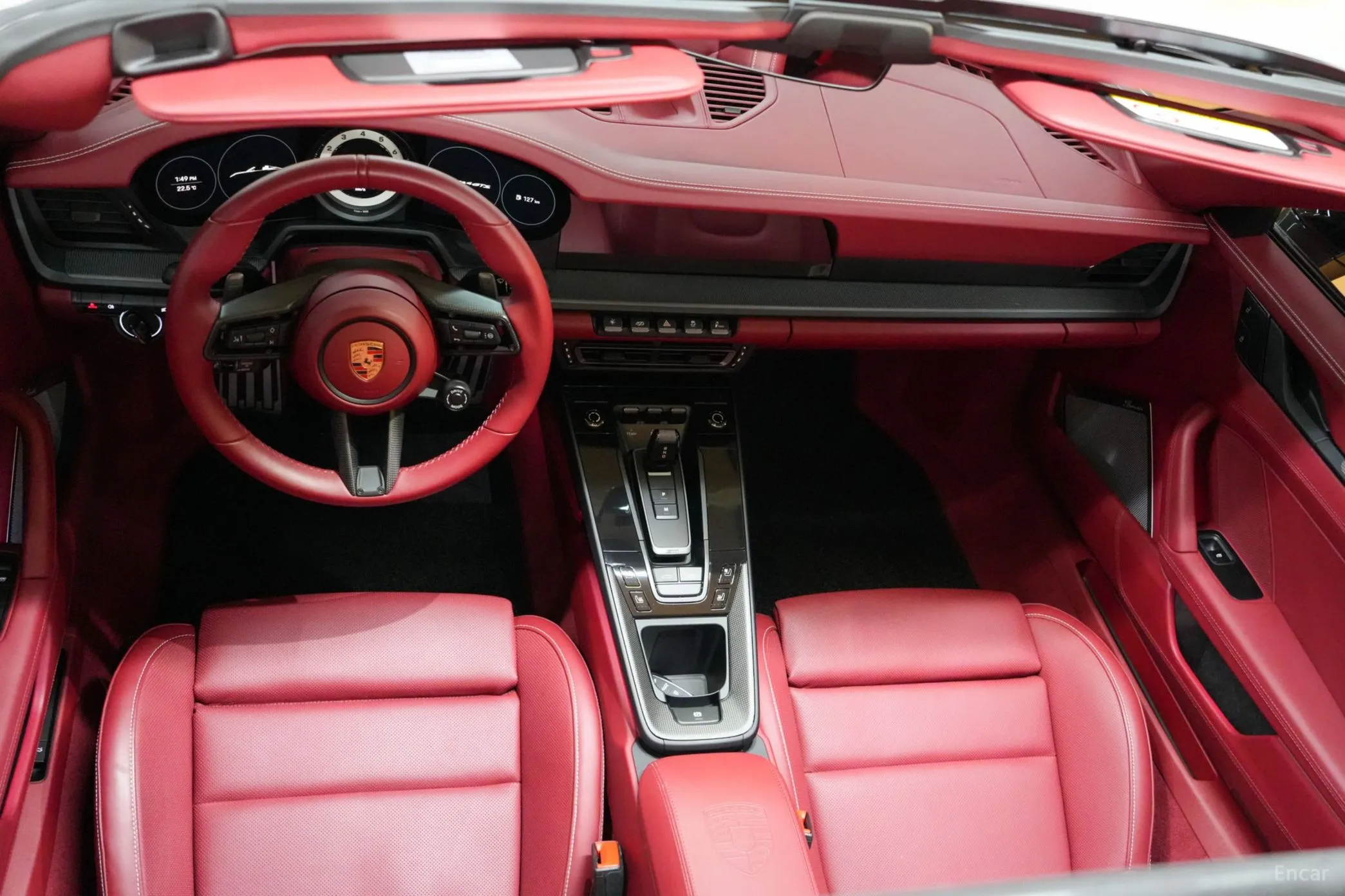 Porsche 911 (992) превью 4